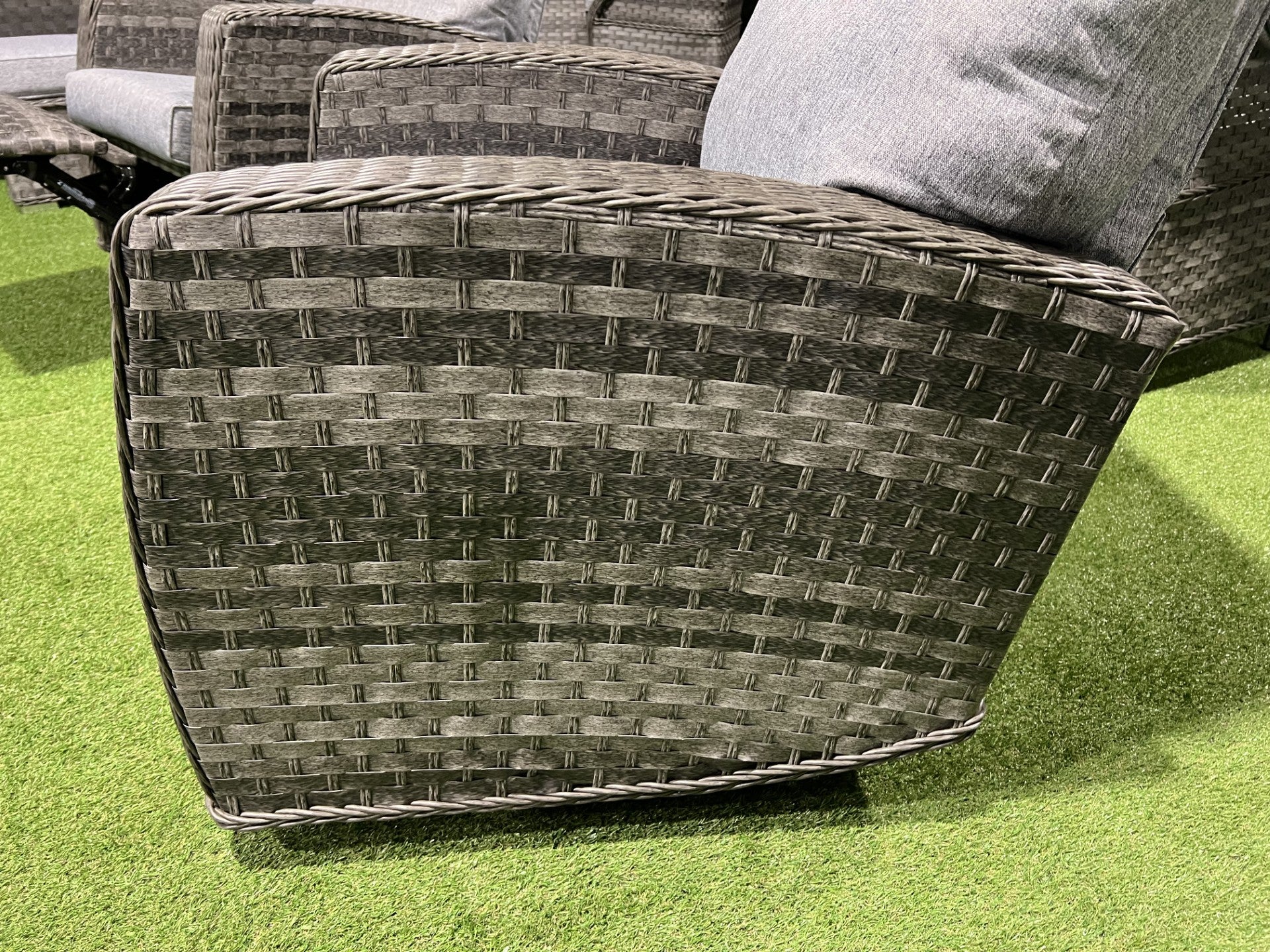 Amalfi Reclining Chair Bistro Set in Grey - Image 10