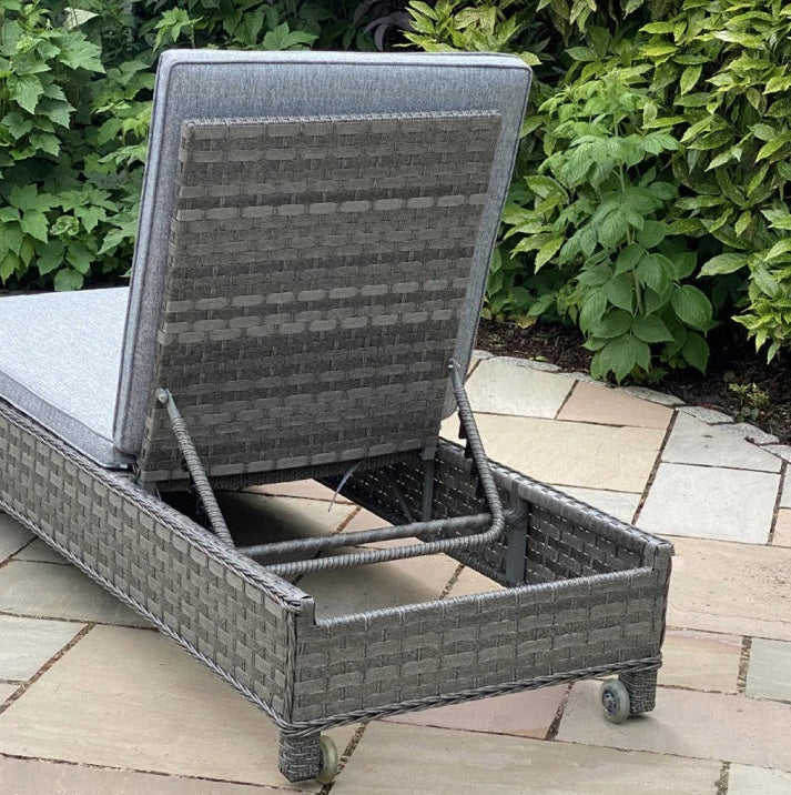 Amalfi Sun Lounger Bed with Side Table - Image 4