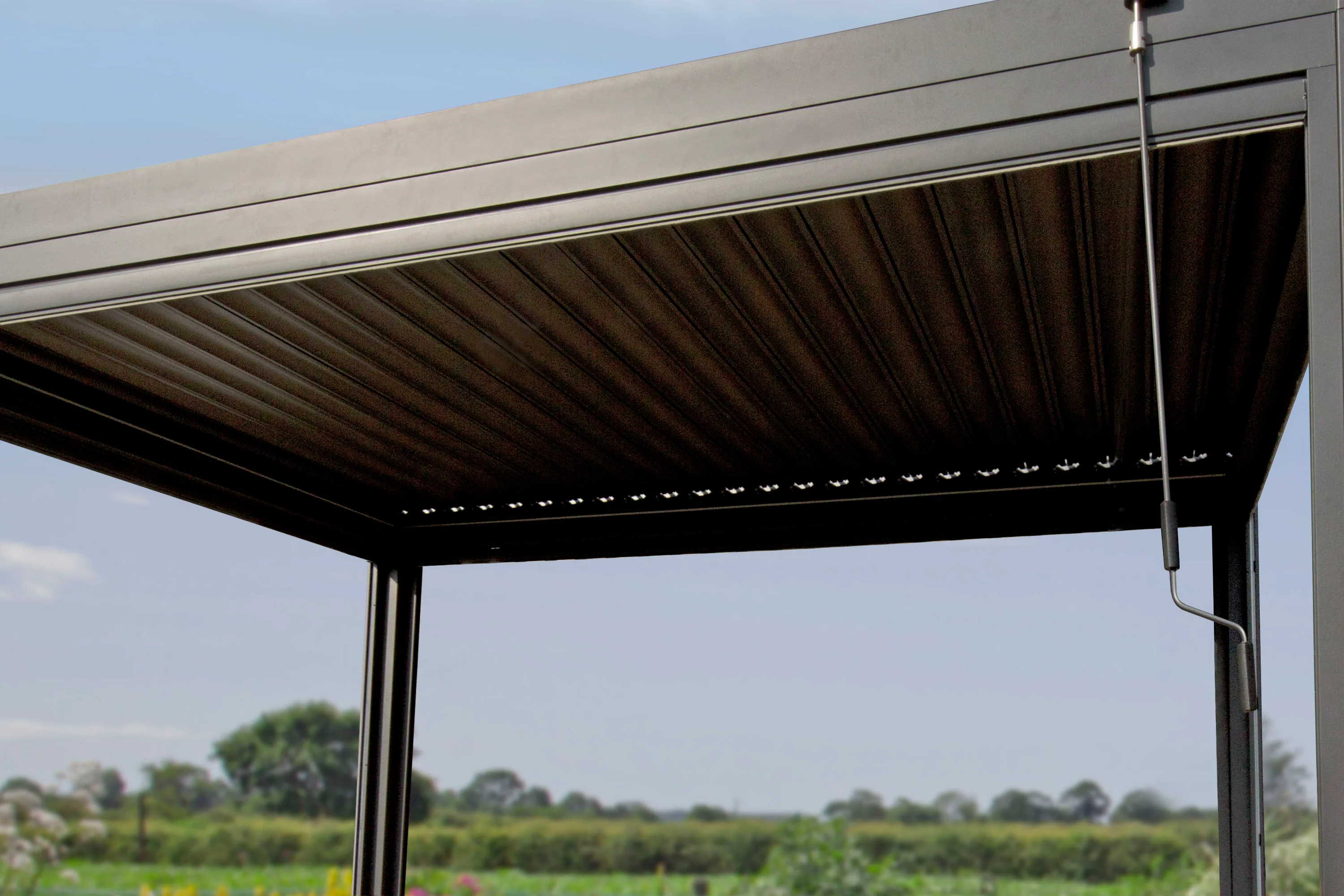 Athena 4m x 3m Aluminium Pergola - Image 7