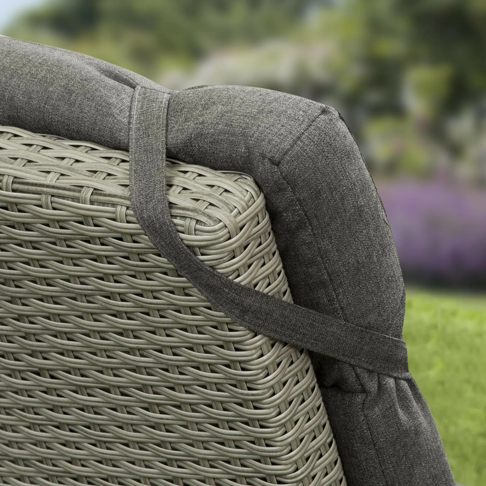 Camilla Rattan Reclining 4 Seat Dining Set - Image 5