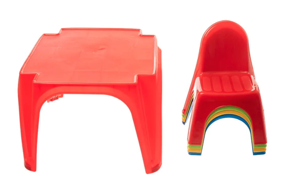Childrens Table and Chair Set By Starplast Plastic Set - Image 4