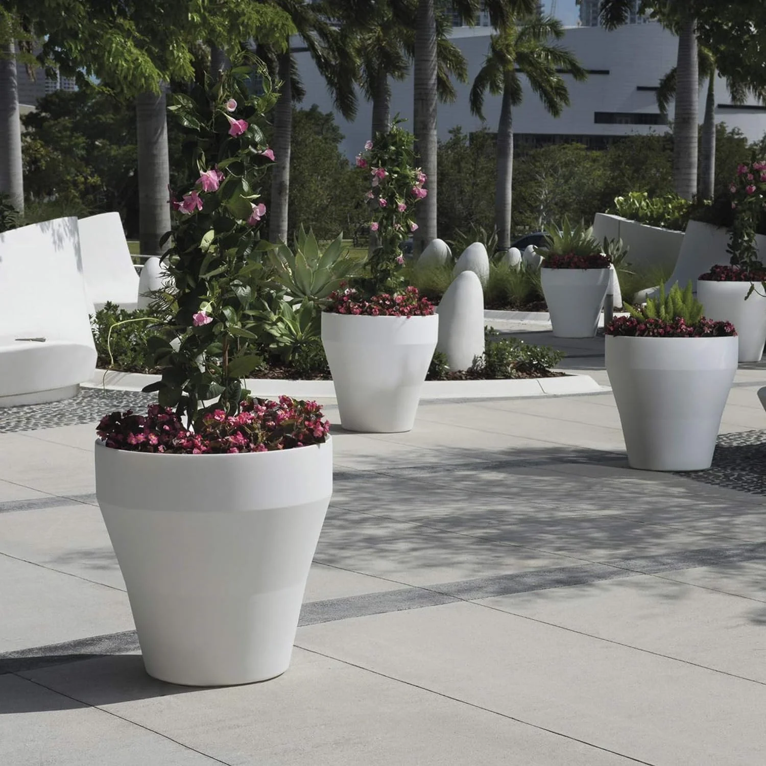 Self Watering Rim Planter 18" Slate - Image 4