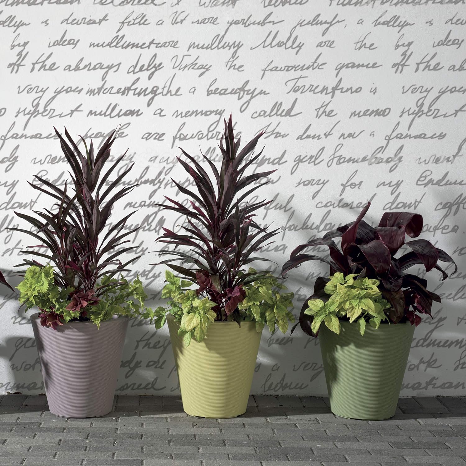 Crescent Garden Slate Rotational Moulded Madison Planter 16" - Image 3