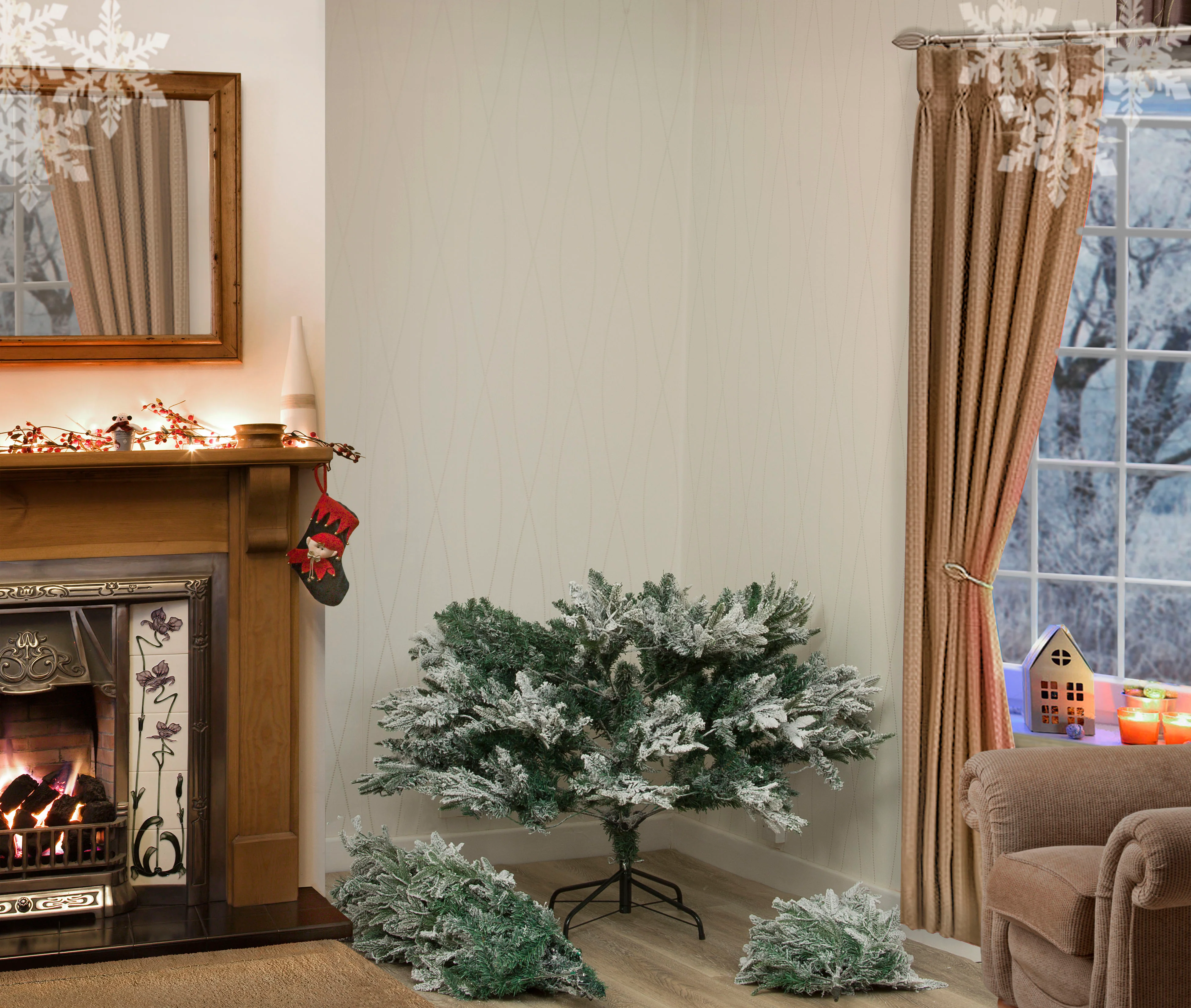 Lapland Fir Pre- Lit Christmas Tree 5ft/150cm - Warm White LEDs - Image 6