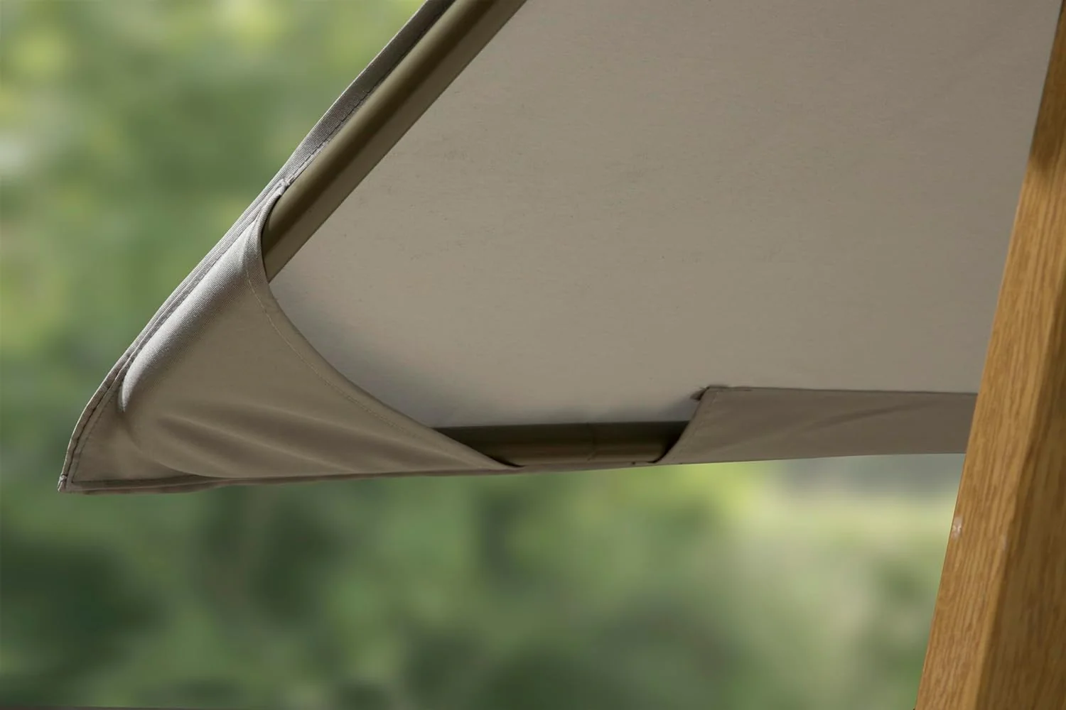 Bordeaux 3 Seater Modern Swing Seat - Image 7