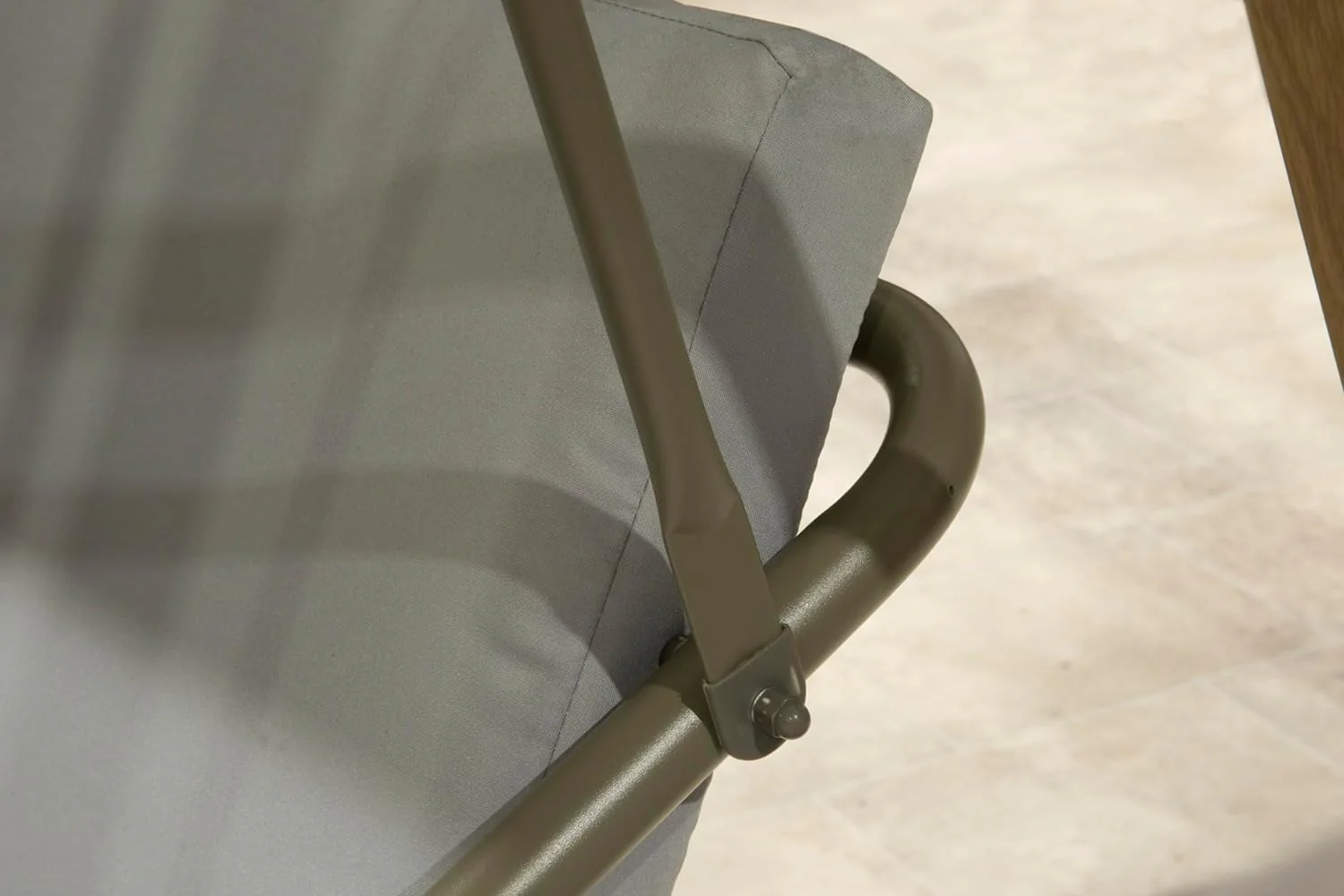 Bordeaux 3 Seater Modern Swing Seat - Image 9