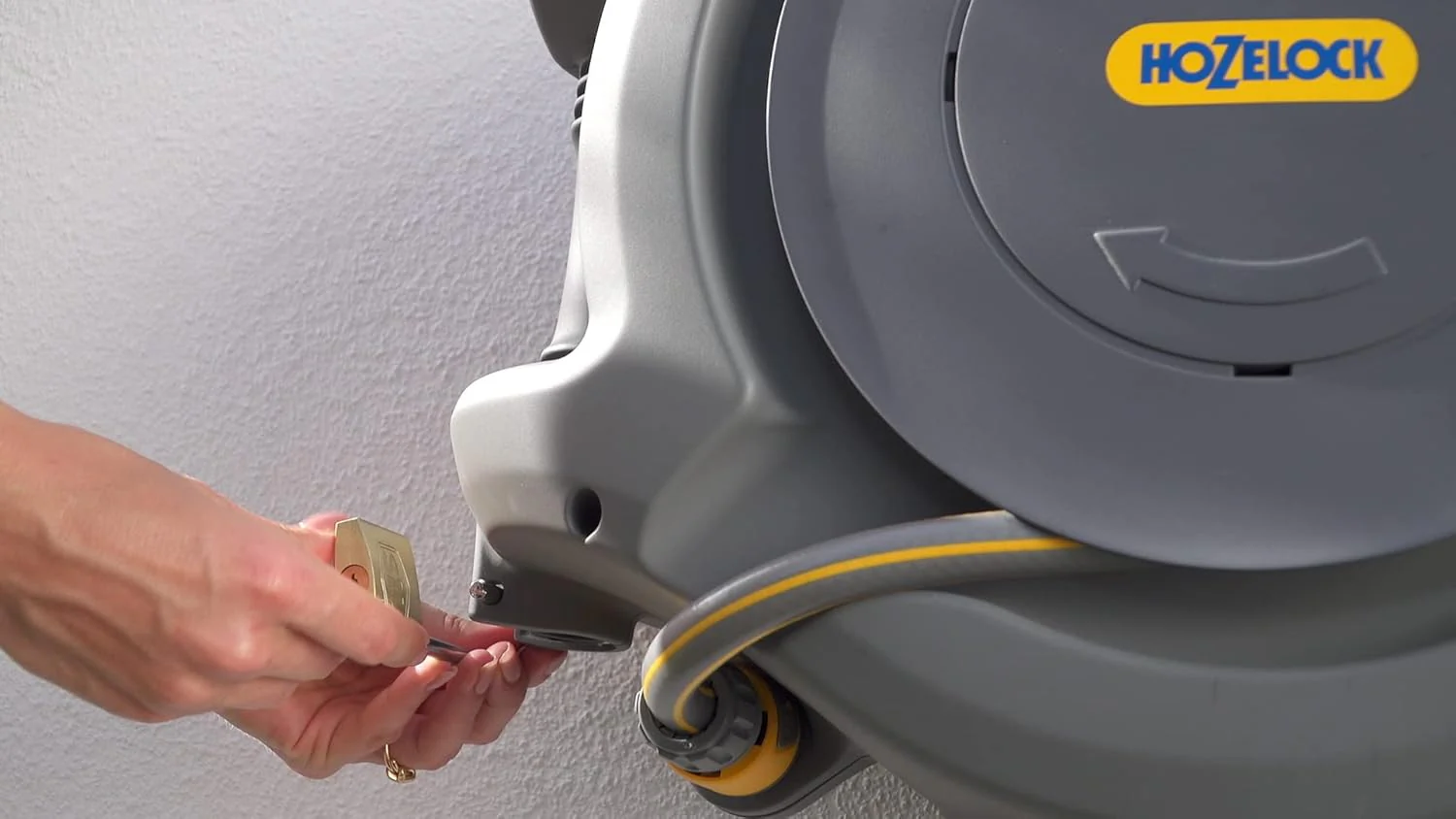 Hozelock Auto Reel 20m Wall-Mounted Hose Reel - Image 9