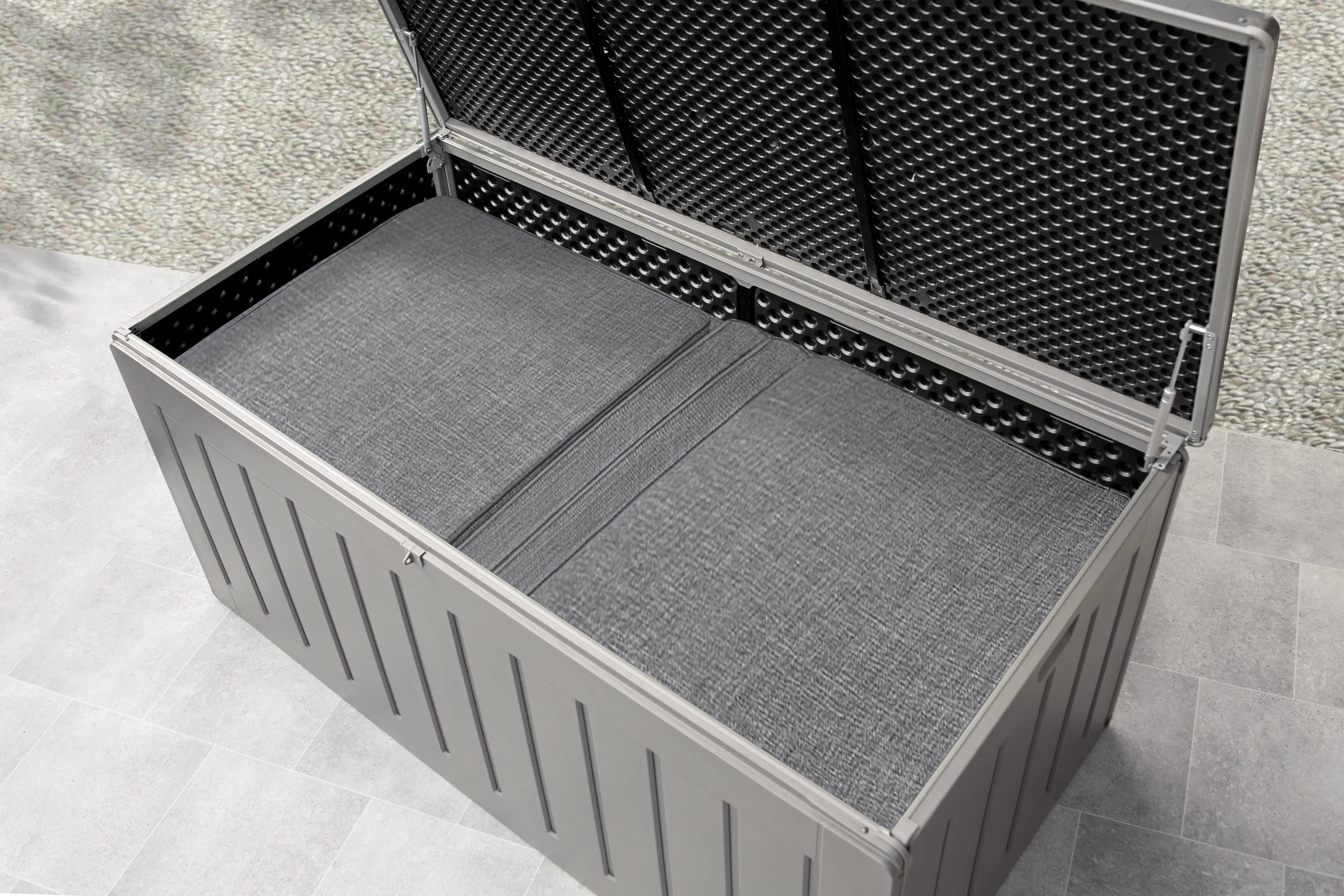 Huge Grey 830L Outdoor Storage Box - FAILED DELIVERY / TATTY BOX - Image 11