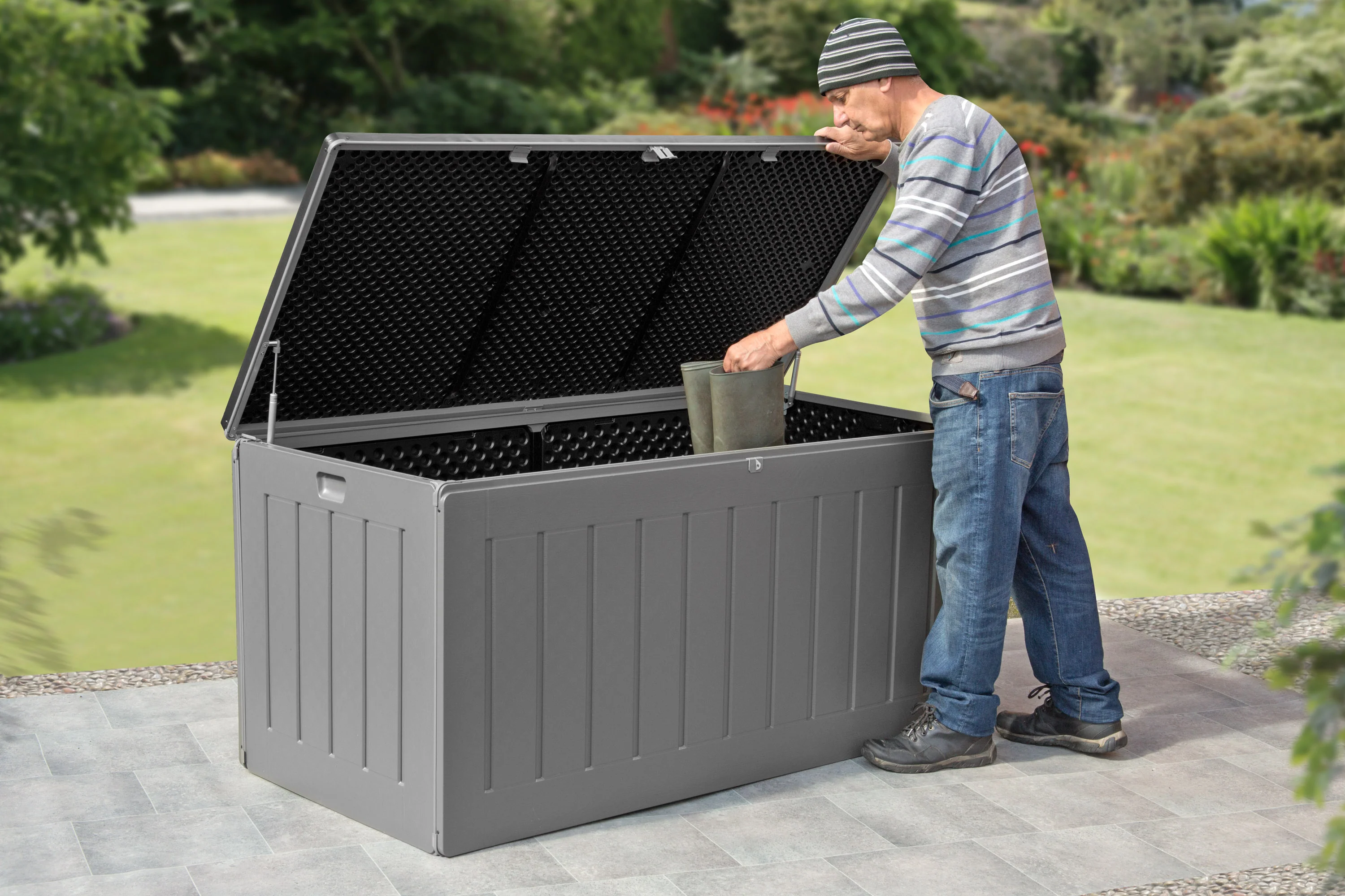 Huge Grey 830L Outdoor Storage Box - FAILED DELIVERY / TATTY BOX - Image 14