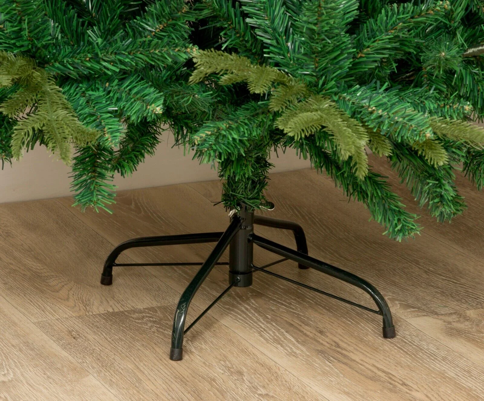 Lapland Fir Christmas Tree Green - 10ft/300cm - Image 4