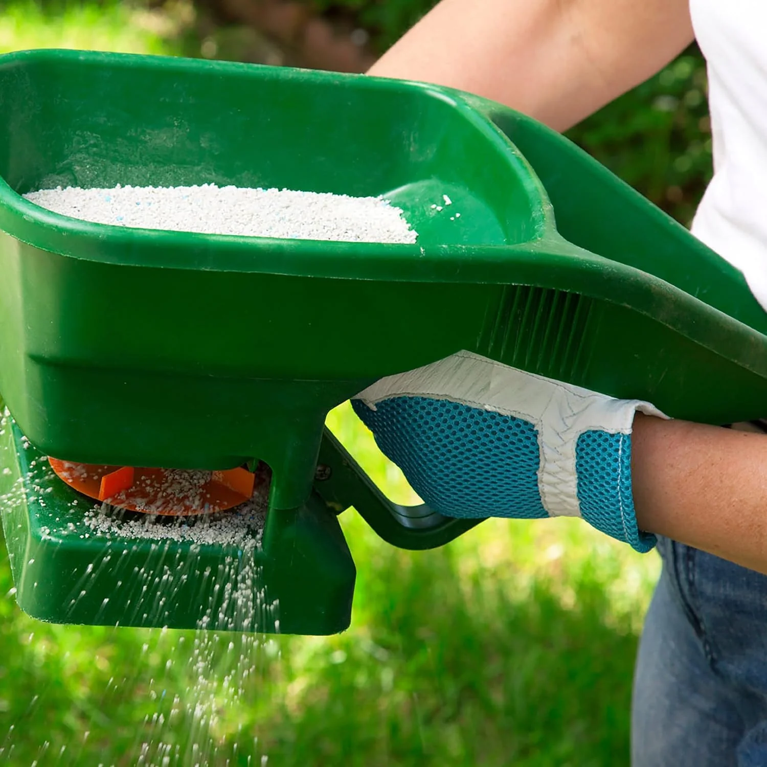 Miracle Gro Handy Fertiliser Spreader For Lawn Garden Feed & Grass Seed - Image 5