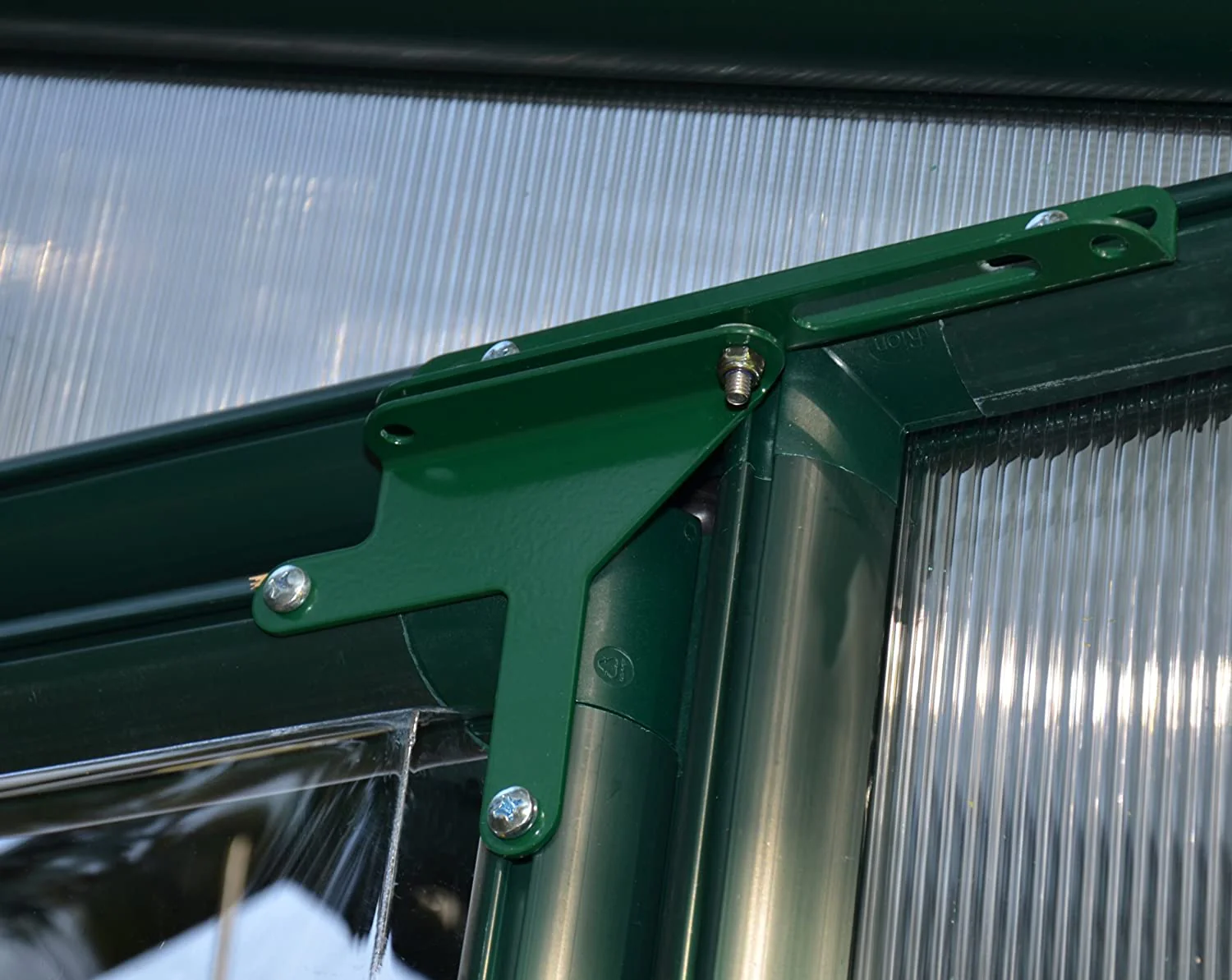 Eco Grow 6' x 10' Greenhouse - Green Frame & Twinwall Polycarbonate Panels - Image 5