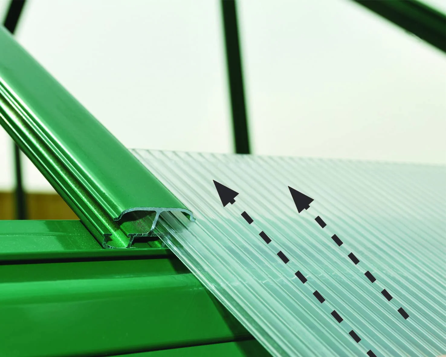 Balance 8' x 8' Greenhouse - Green Frame & Hybrid Polycarbonate Panels - Image 4