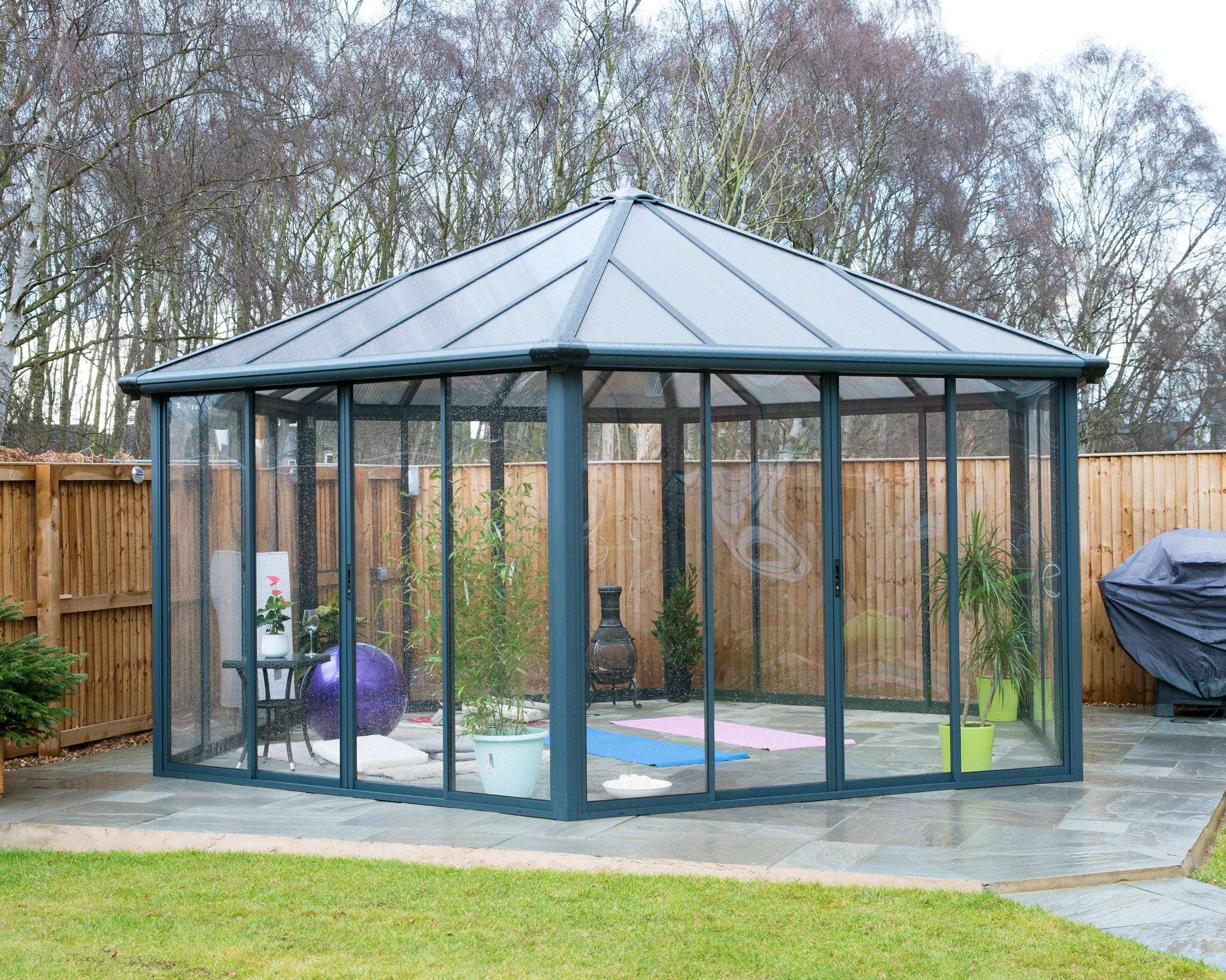 Garda 6m x 5m Hexagonal Enclosed Gazebo Kit - Grey Structure & Hybrid Panels - Image 7