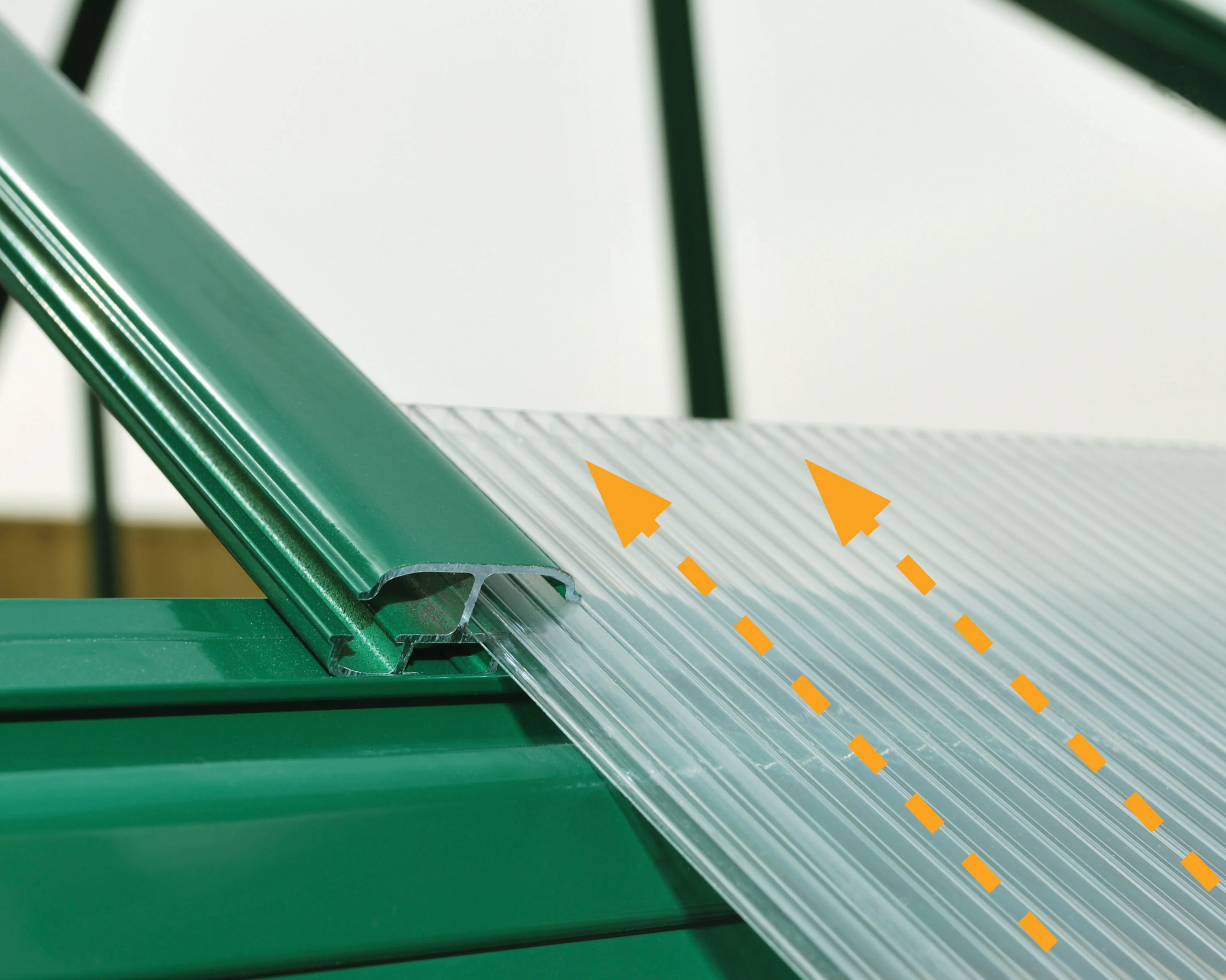 Hybrid 6' x 4' Greenhouse - Green Frame & Hybrid Polycarbonate Panels - Image 5