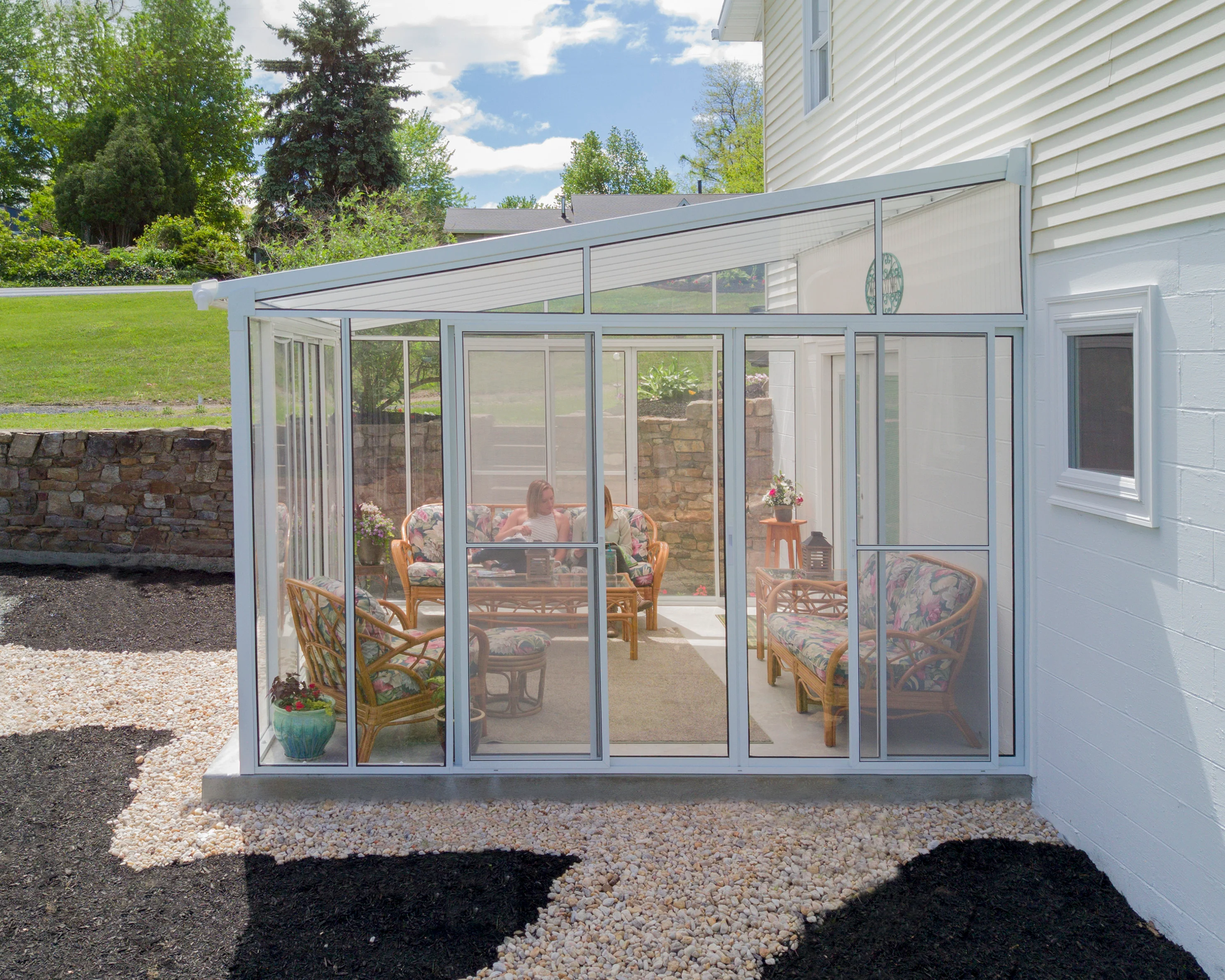 Sanremo 4m x 4m Lean to Conservatory - White Frames & White Polycarbonate - Image 2