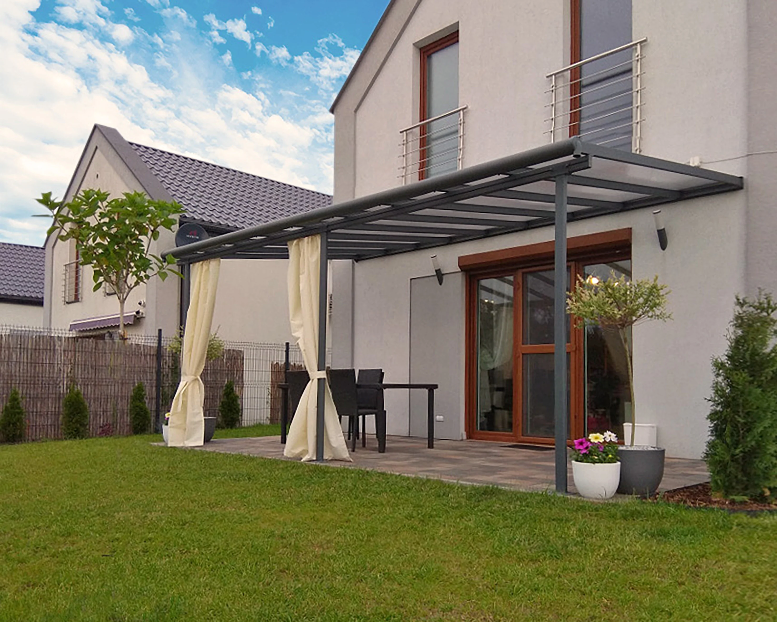 Sierra Patio Cover 3m x 5.6m - Grey Frame & Clear Polycarbonate - Image 8