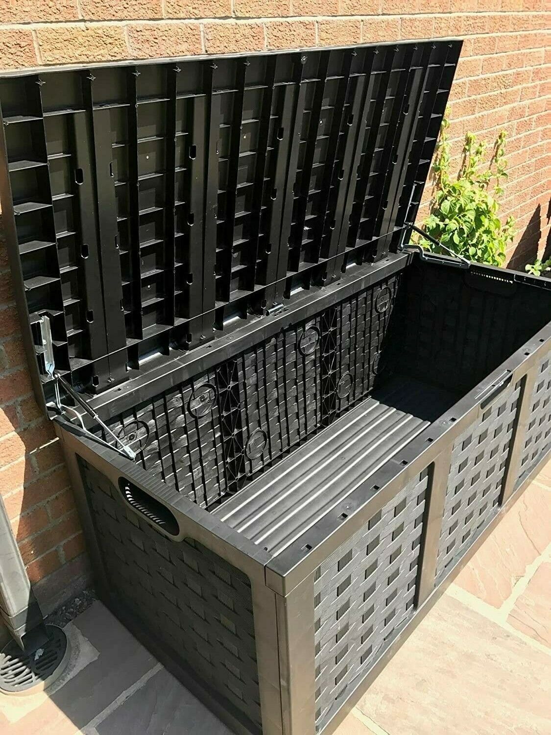 Starplast XXL Sit On Lid Rattan Effect Storge Box Black - 634L - Image 9