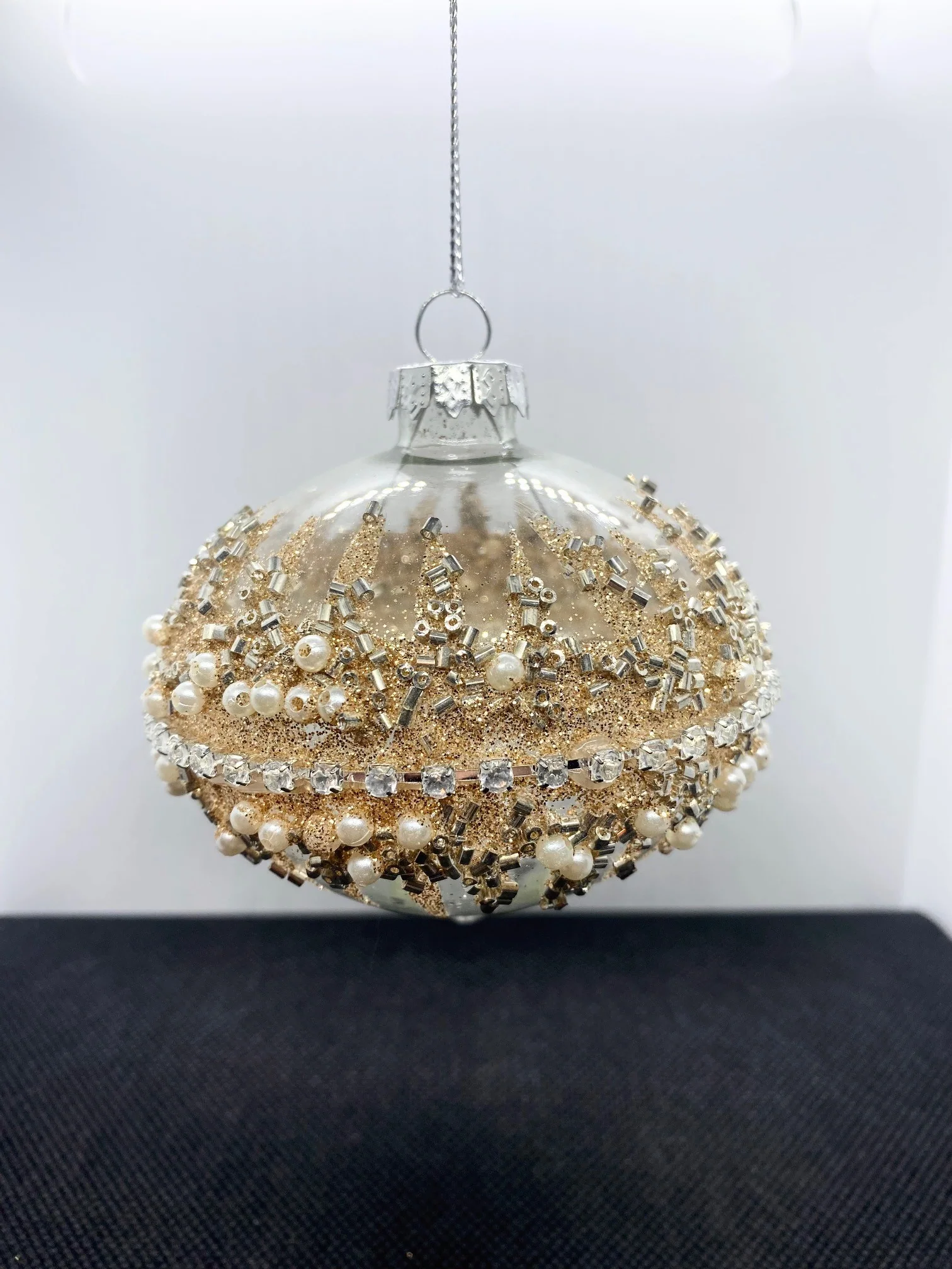Set of 3 Gold Encrusted Christmas Tree Decorations 80mm - Image 3