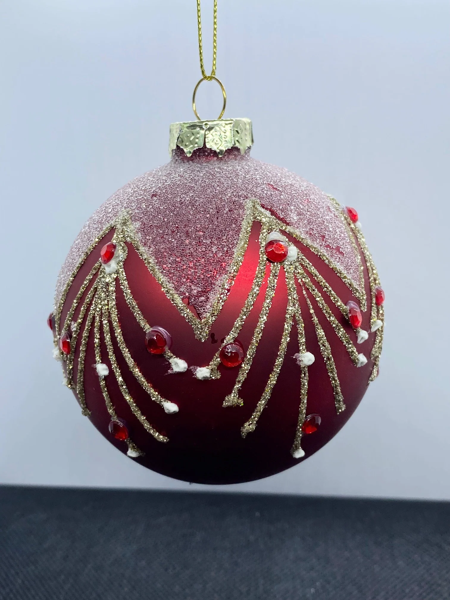 Set of 3 Traditional Green Red and Gold Christmas Tree Decorations 80mm - Image 3