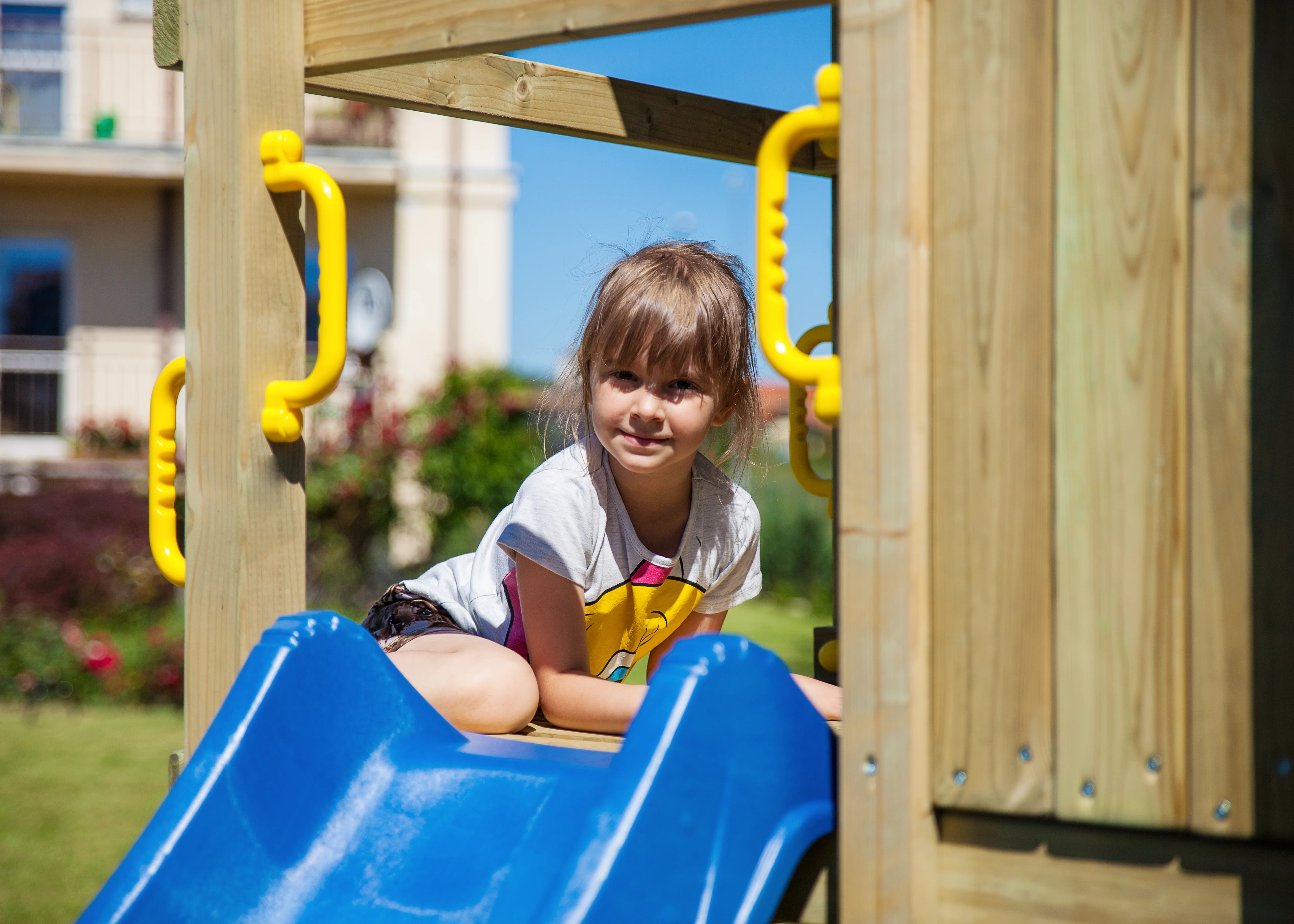 Shire Adventure Peaks Fortress 2 Climbing Frame - Image 6