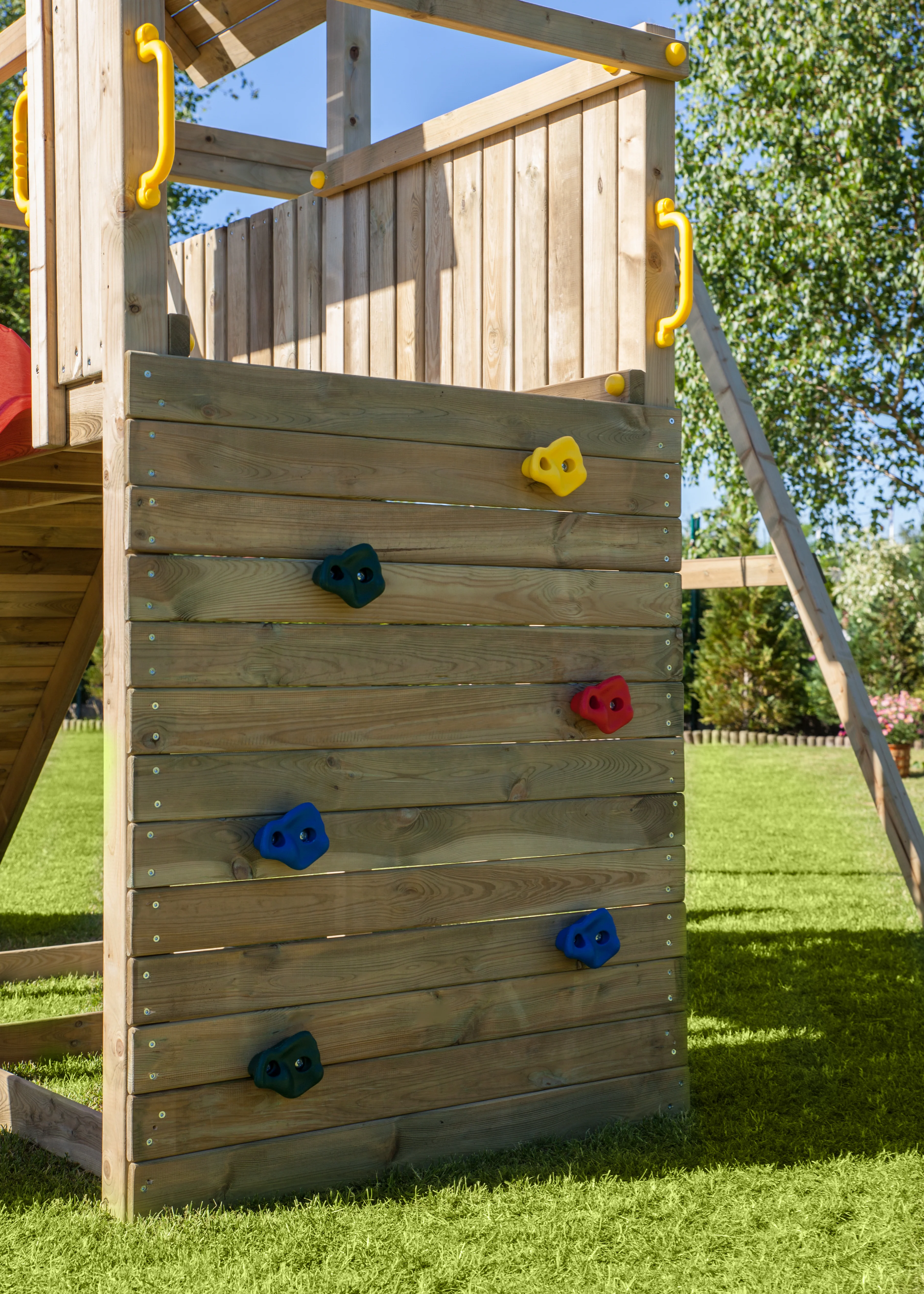 Shire Adventure Peaks Fortress 3 Climbing Frame - Image 11