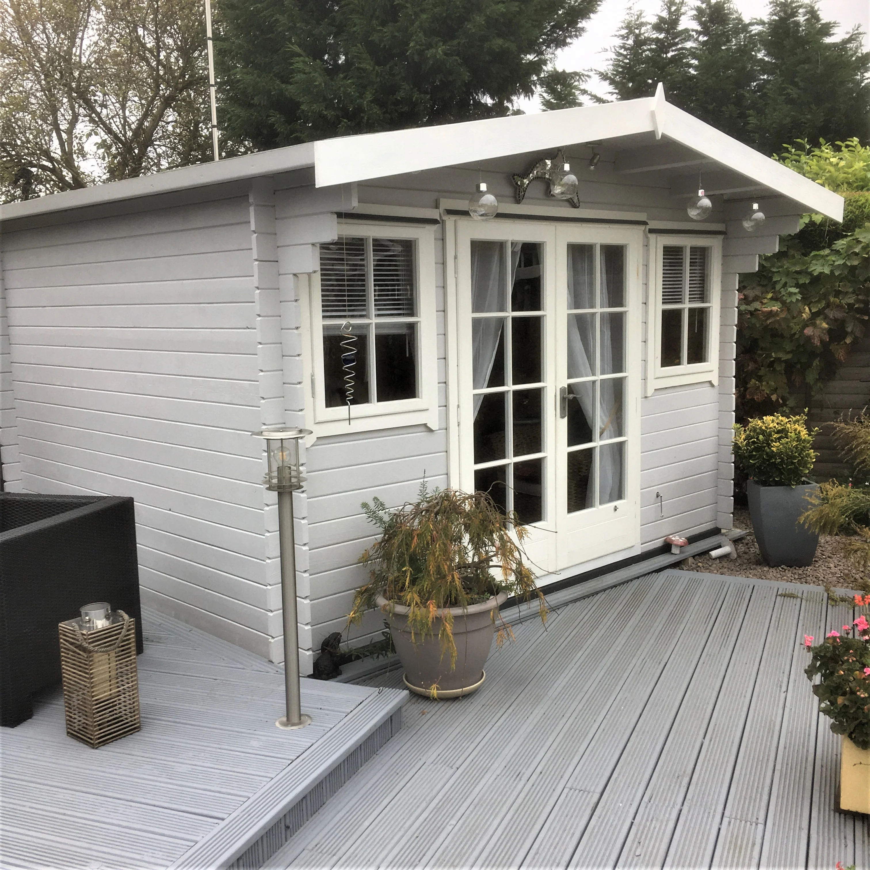 Shire Clipstone 12x10 Log Cabin - Image 13