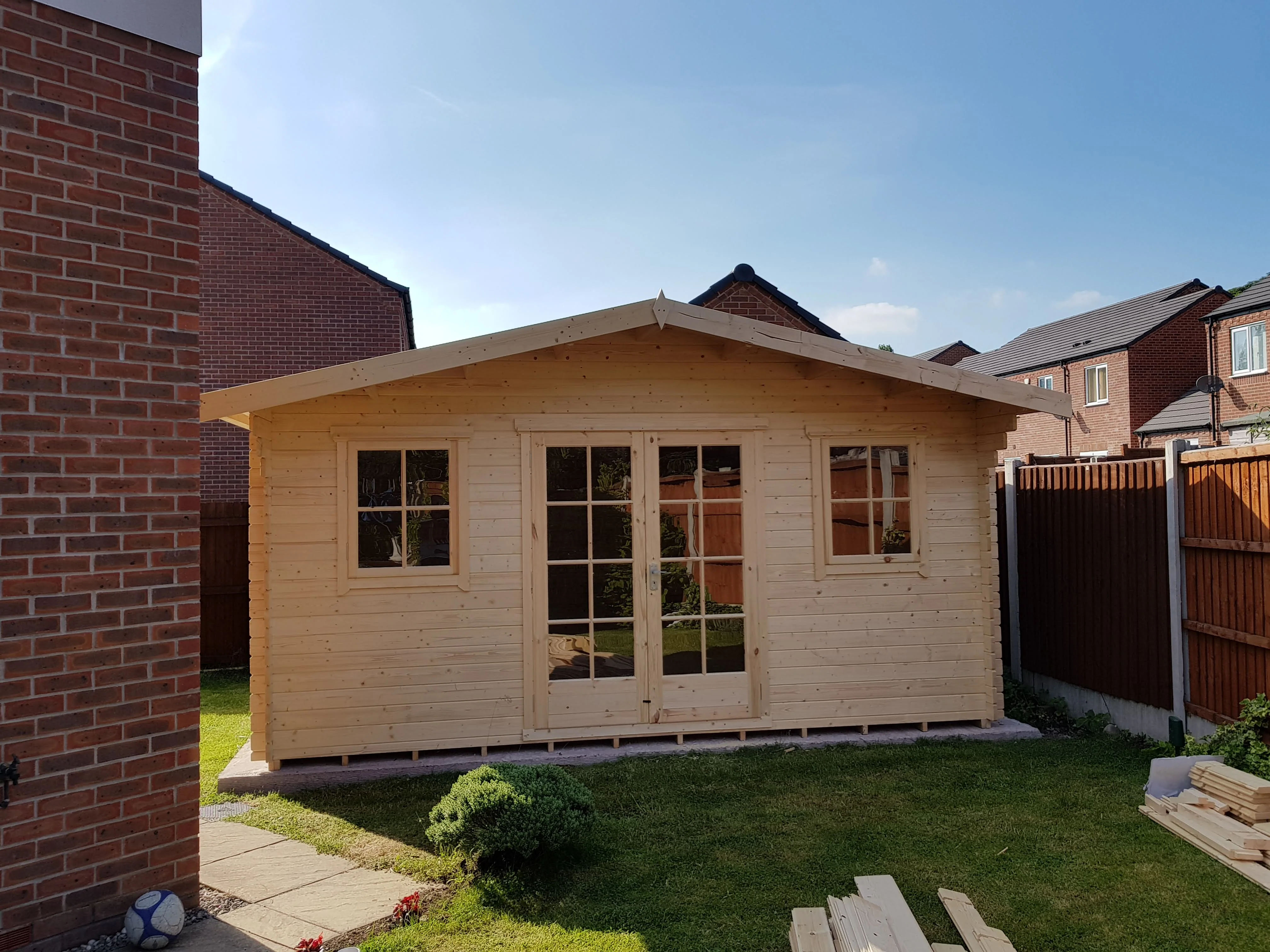 Shire Clipstone 12x12 Log Cabin - Image 20
