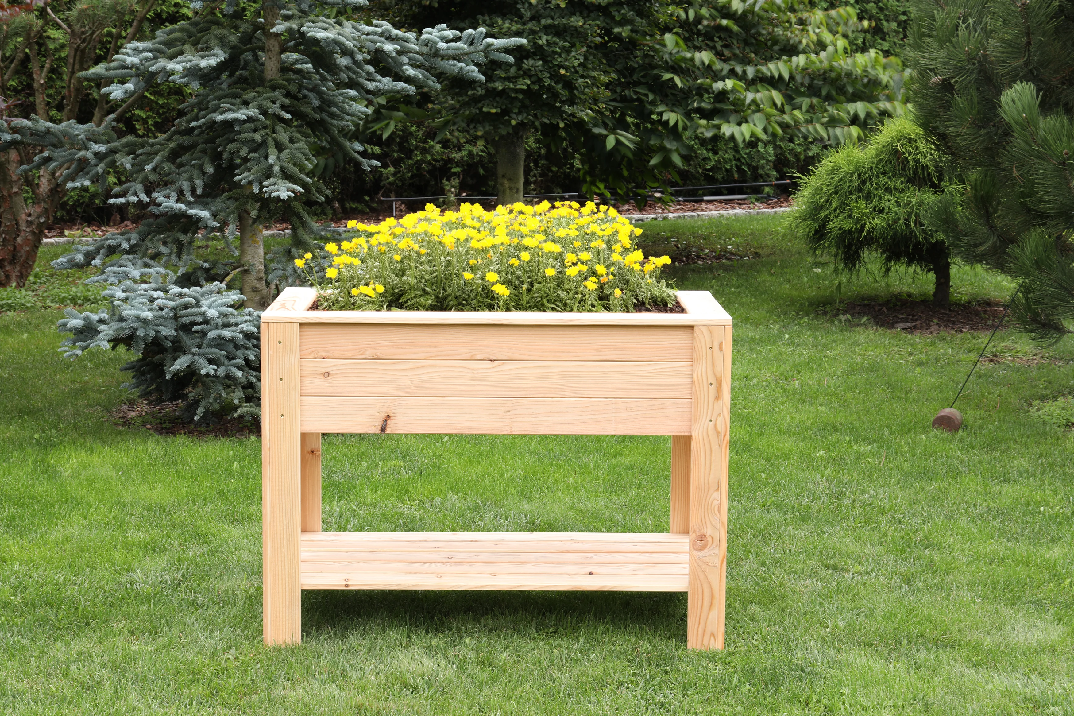 Shire Dan Larch Planter - Image 5