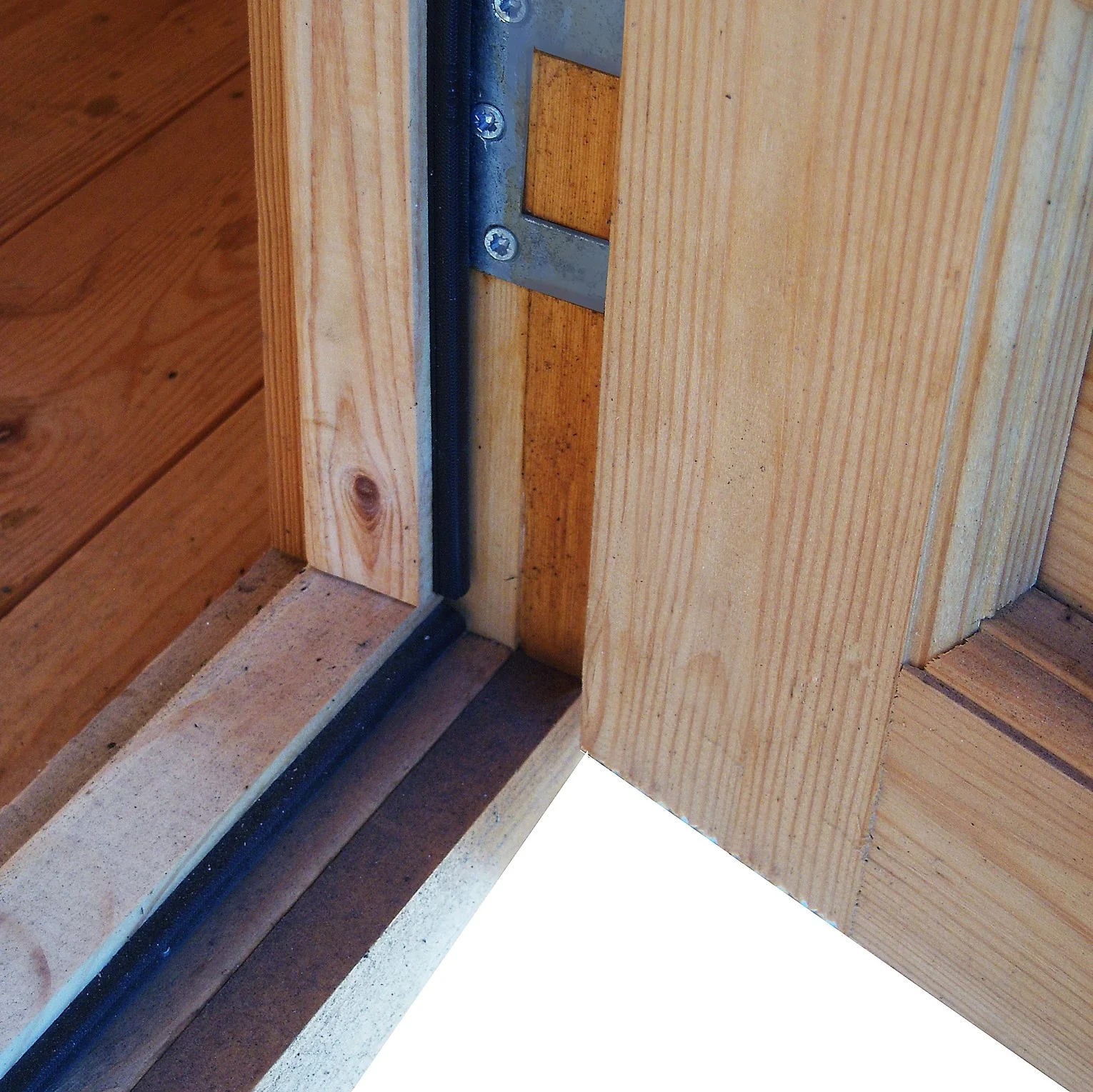 Shire Glenmore 10x12 Log Cabin - Image 3