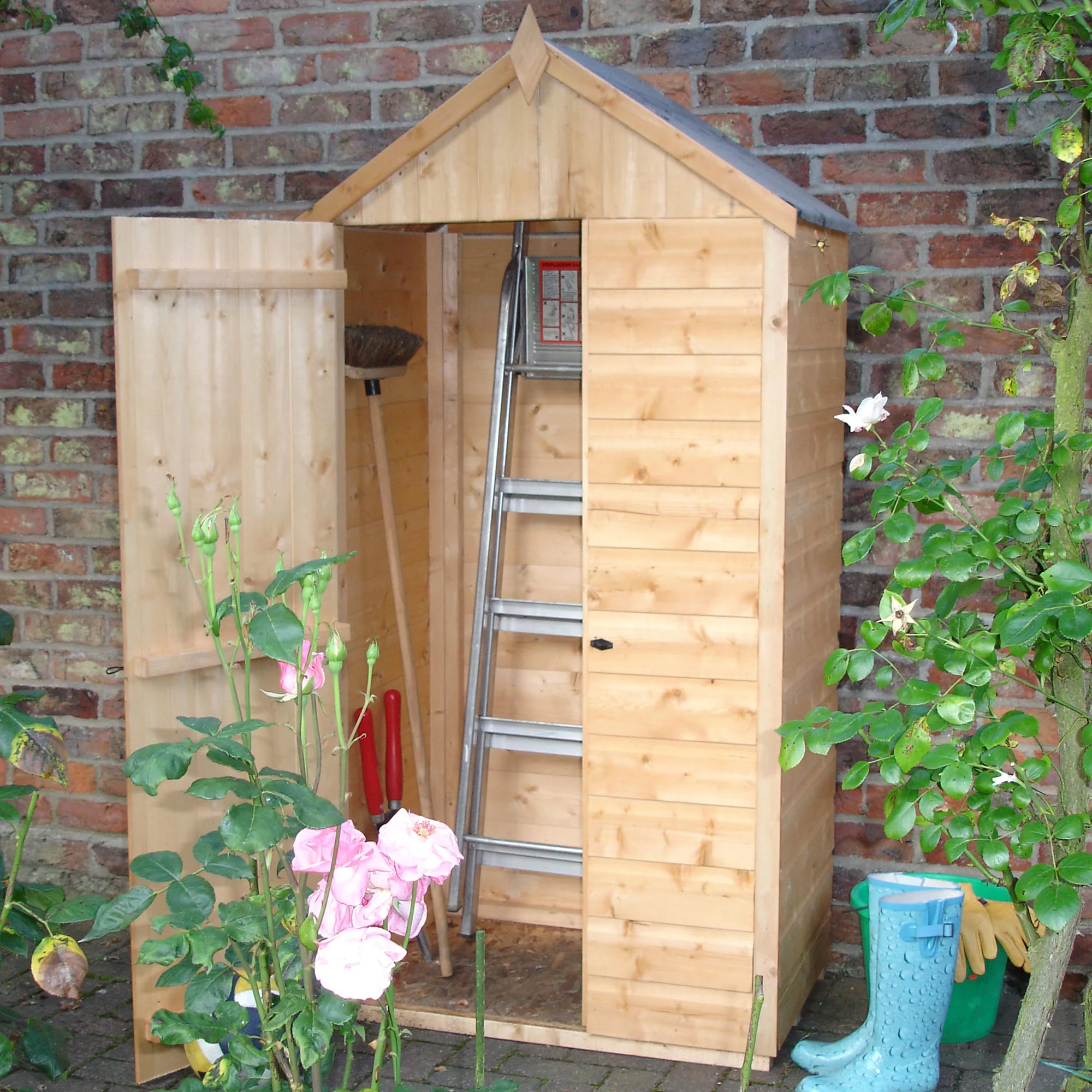 Shire Handy Store 3x2 Shiplap Pressure Treated - Image 2