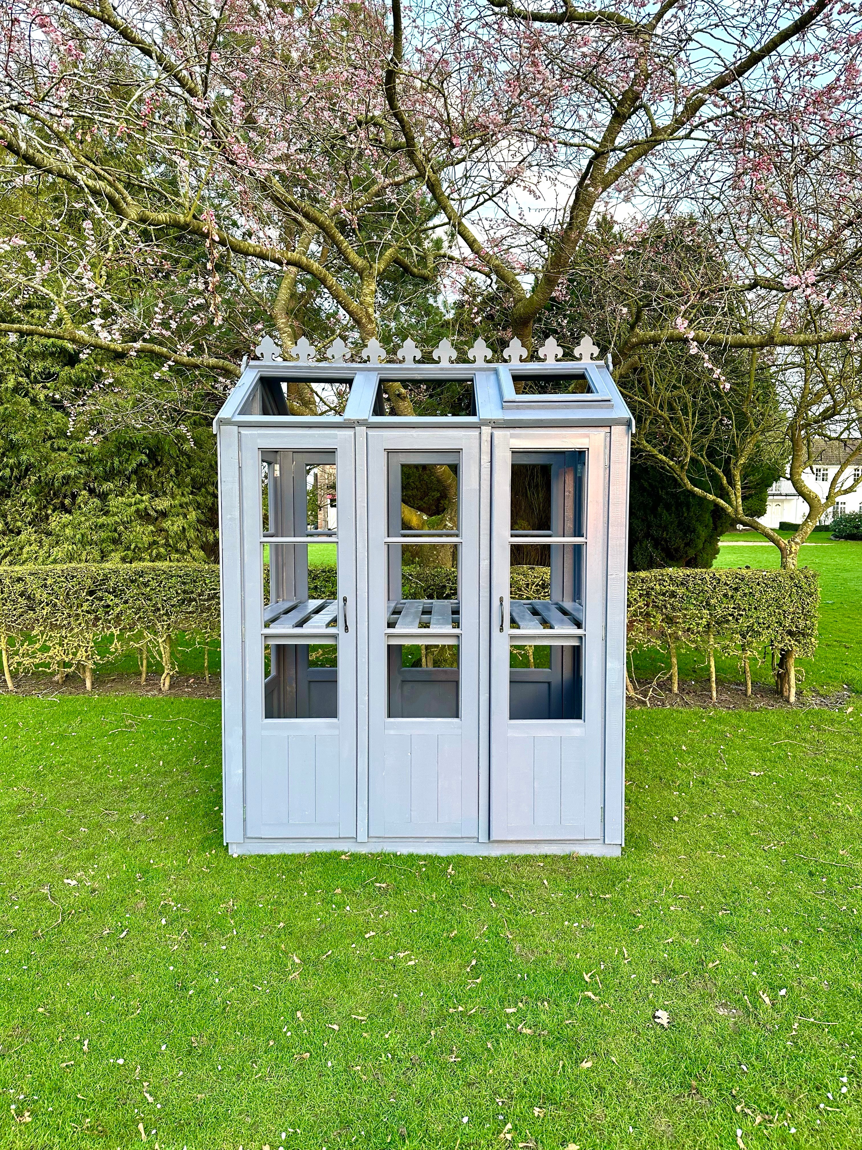 Shire Hemsby 4x6 Wooden Greenhouse - Image 22