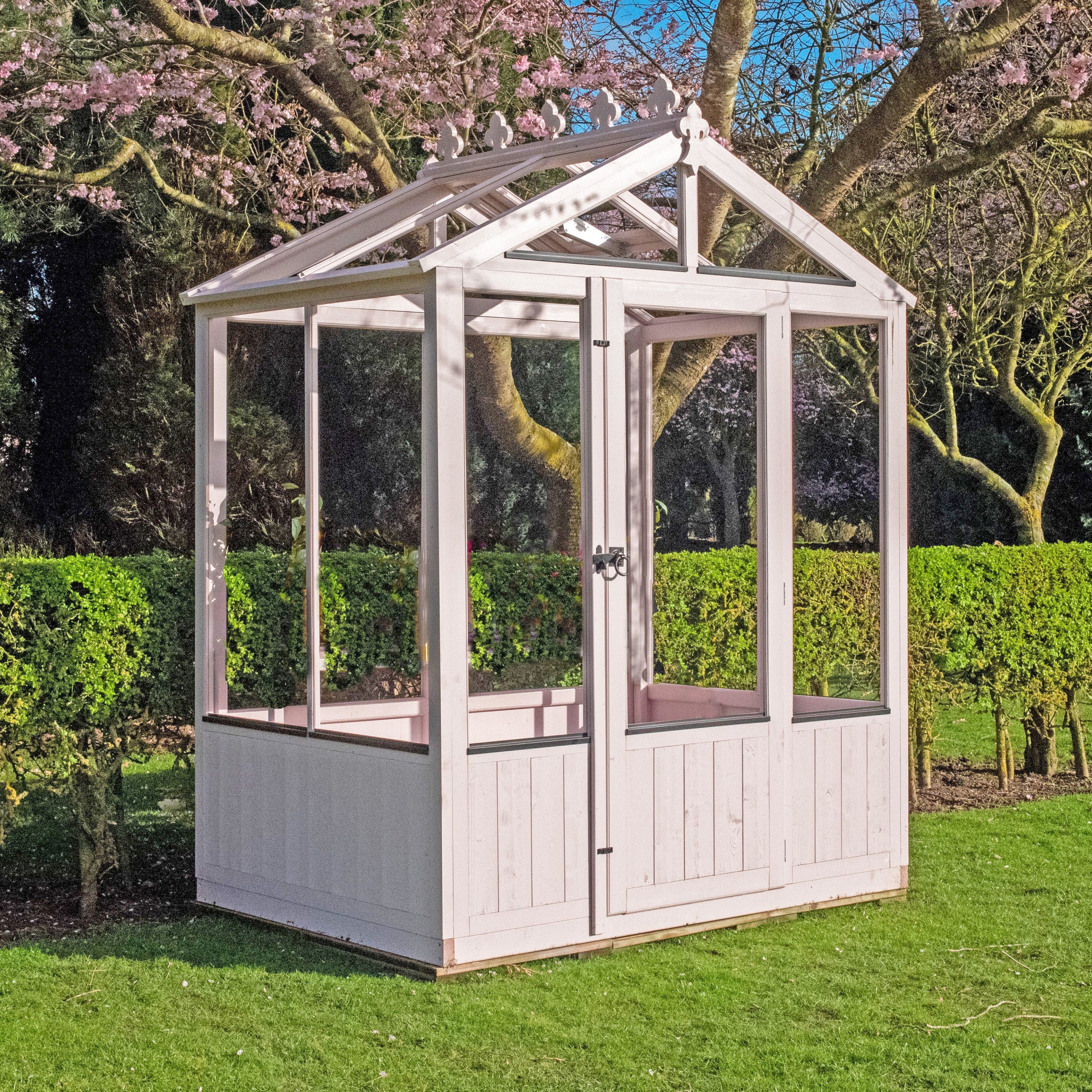 Shire Holkham 6x4 Wooden Greenhouse - Image 19