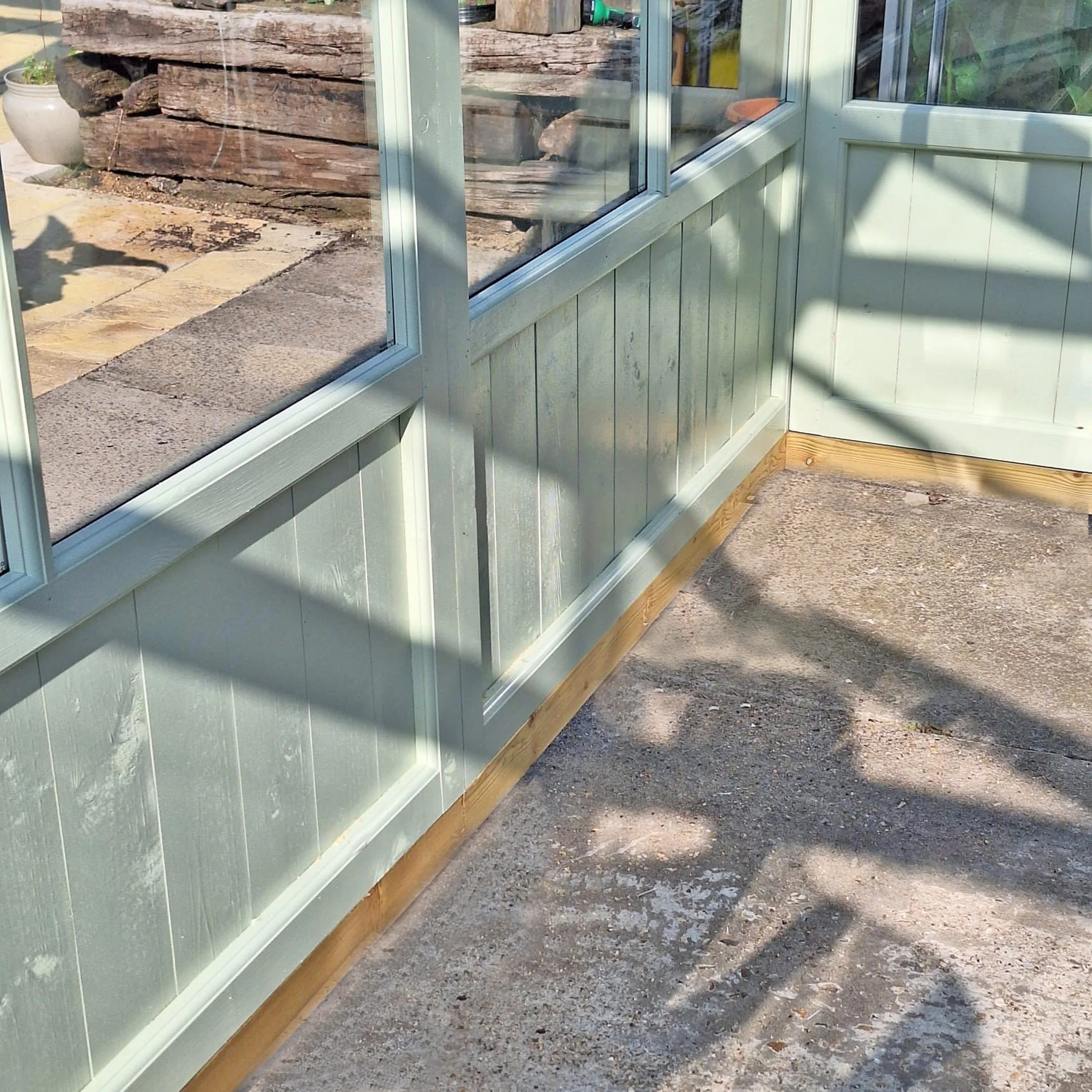 Shire Holkham 6x8 Wooden Greenhouse - Image 22