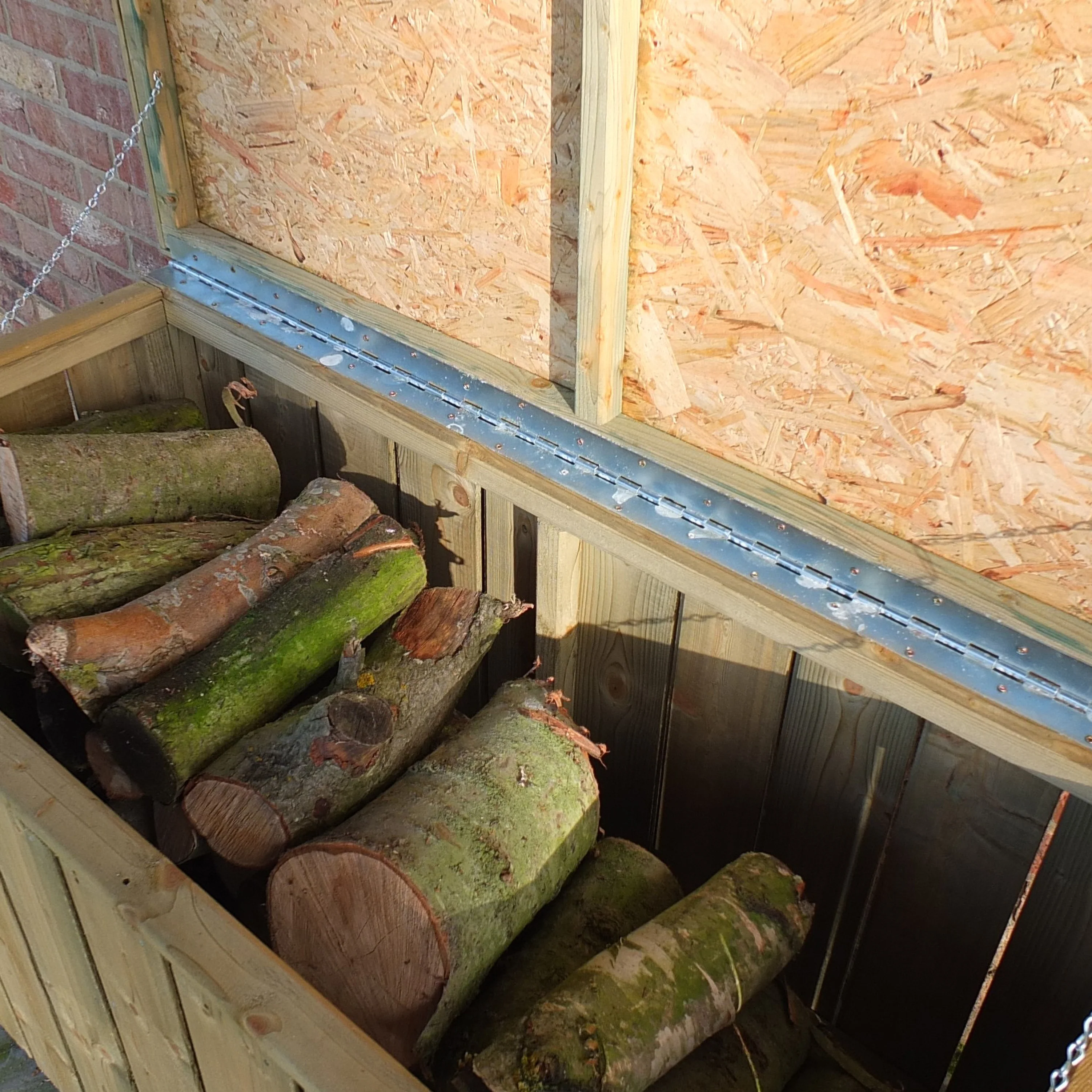 Shire Log Box Planed Timbers Pressure Treated - Image 3