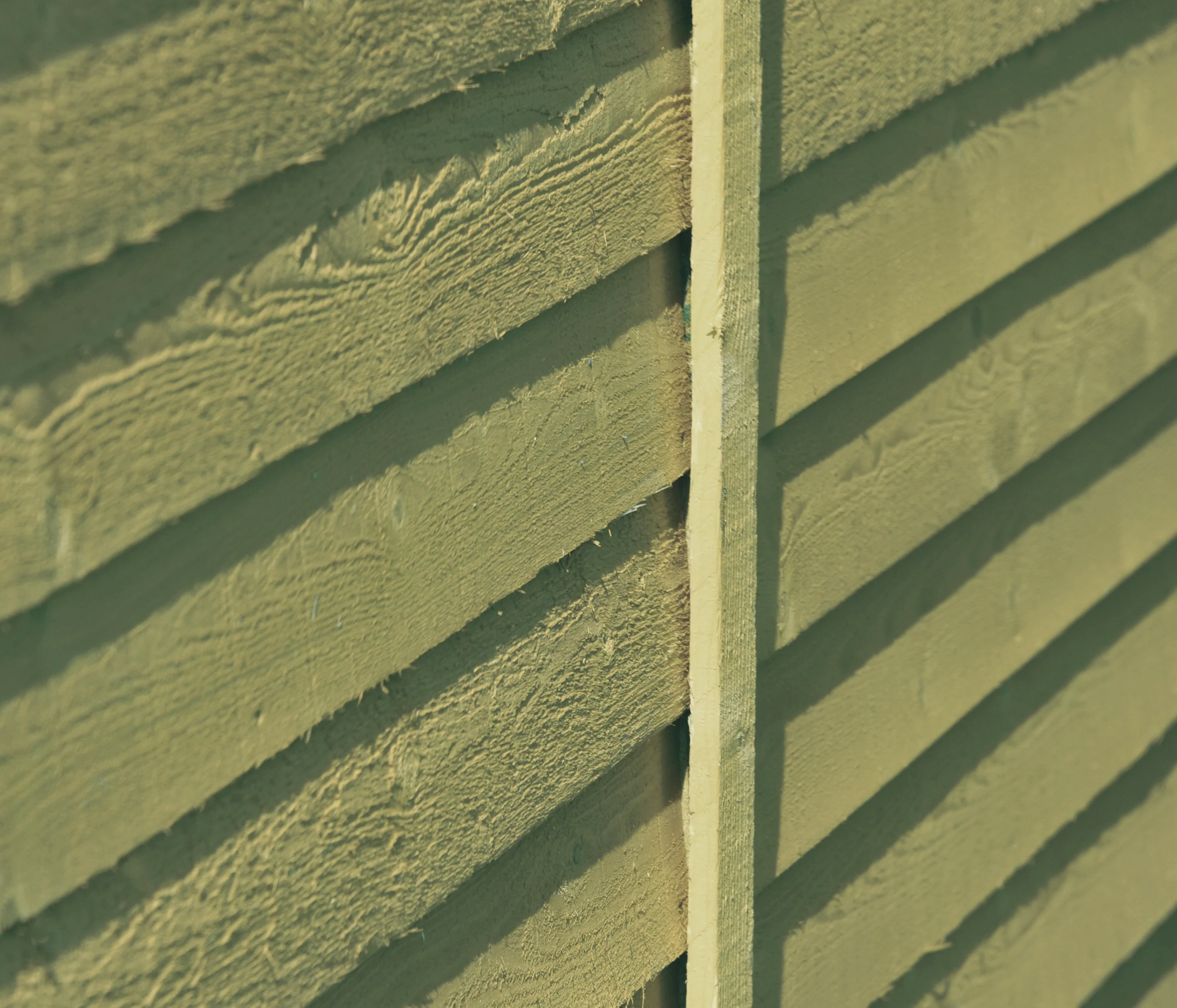 Garden Value Overlap 6 x 4 Pressure Treated Shed - Image 3