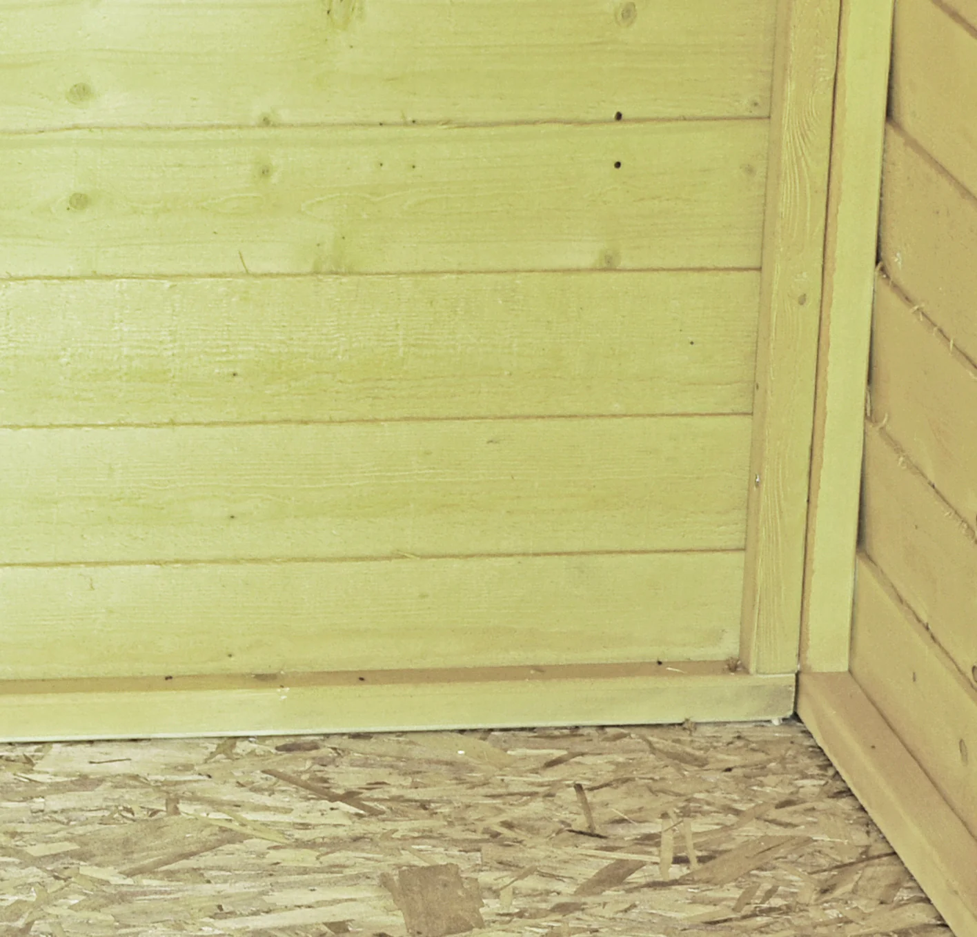 Garden Value Overlap 6 x 4 Pressure Treated Shed - Image 5