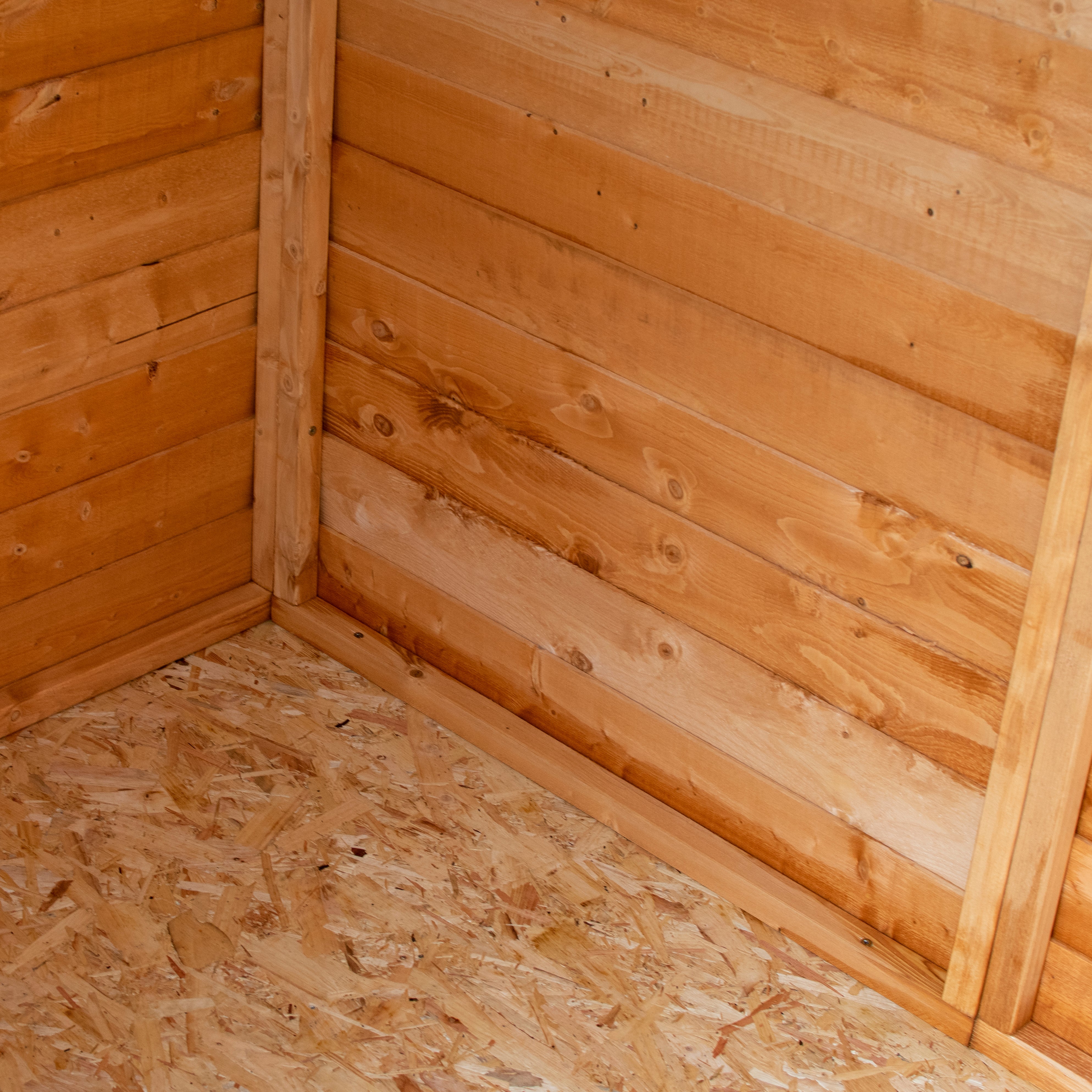 Garden Value Overlap 6 x 4 Reverse Apex Shed - Image 6