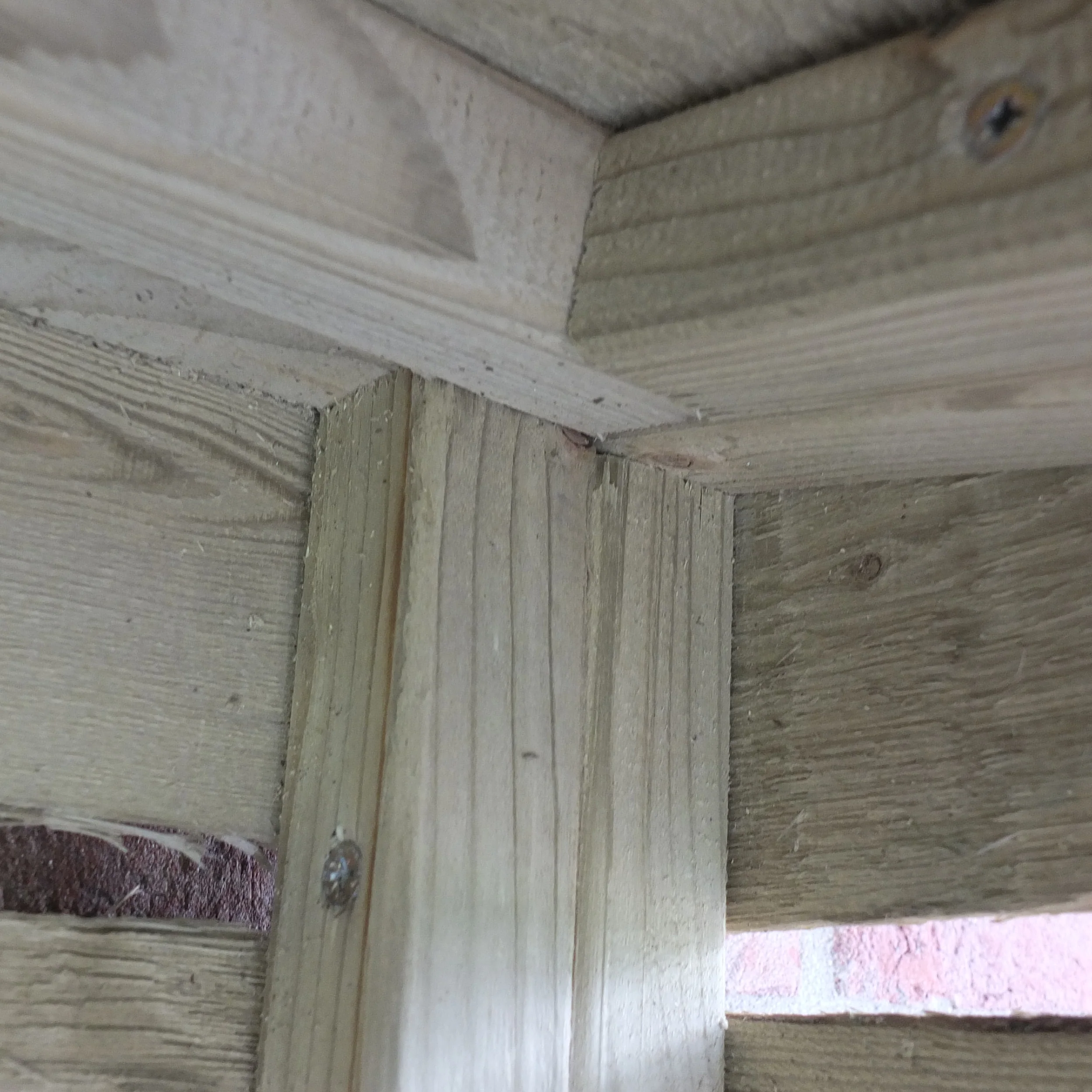 Shire Tall Wall Log Store Sawn Pressure Treated - Image 5