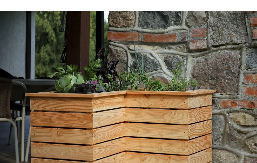 Shire Tina Larch Planter - Image 4