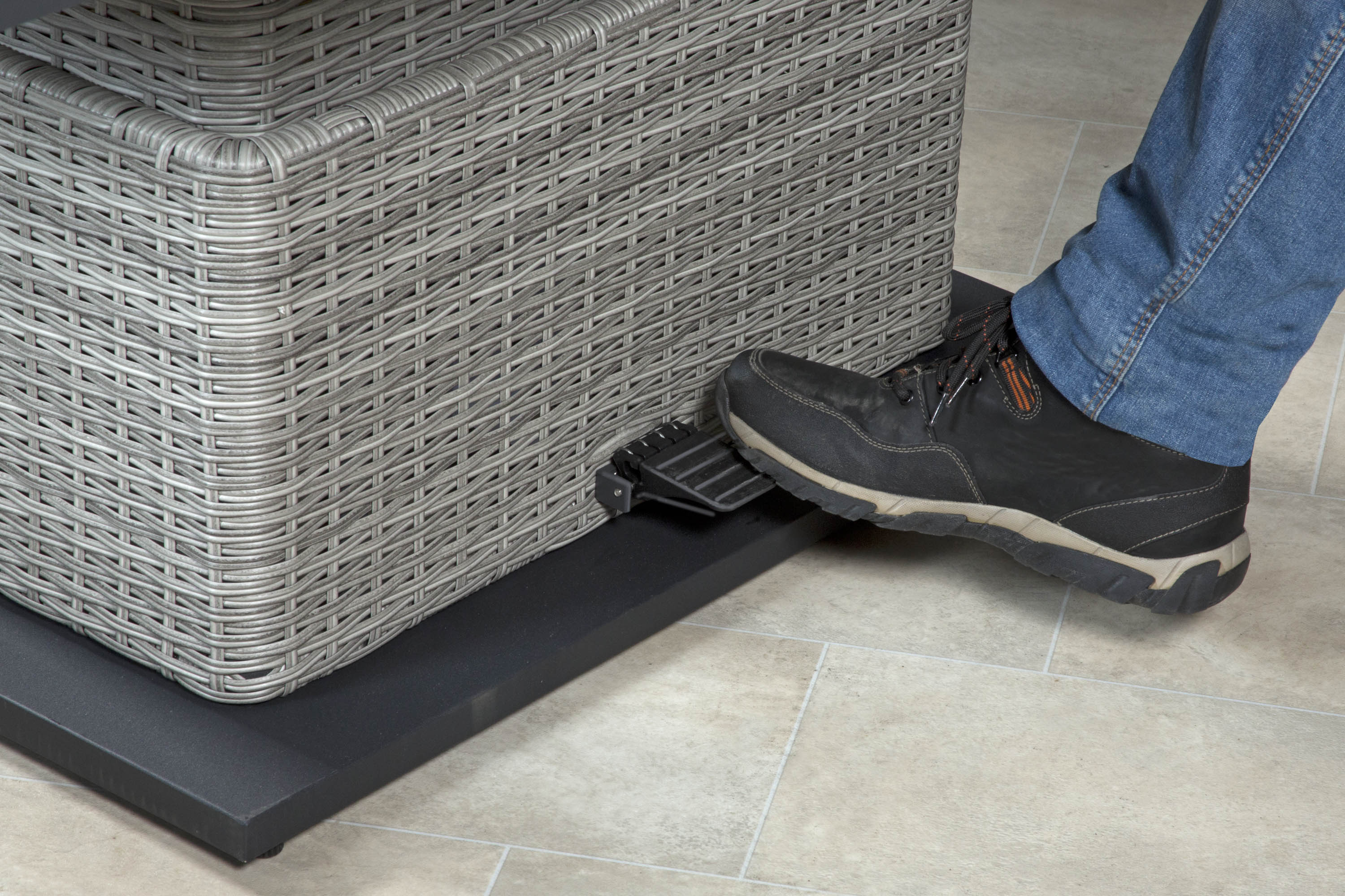 Tulla Reclining Corner Dining Set - Image 3