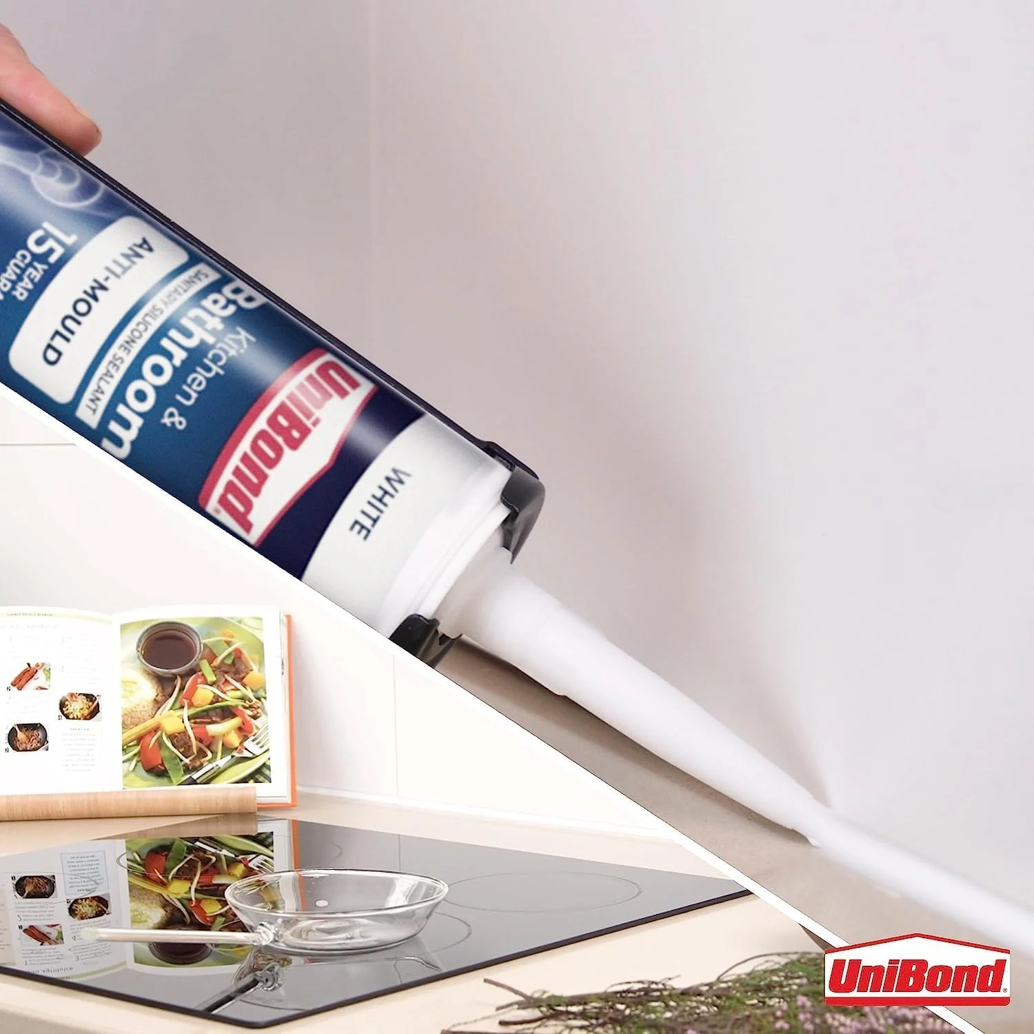 UniBond Anti-Mould White, Waterproof Mould Protection Kitchen & Bathroom Sealant - Image 6